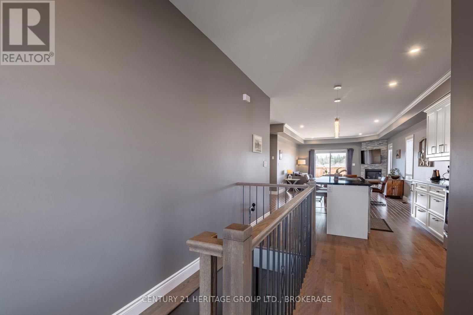 68 POTTER DRIVE Image 9
