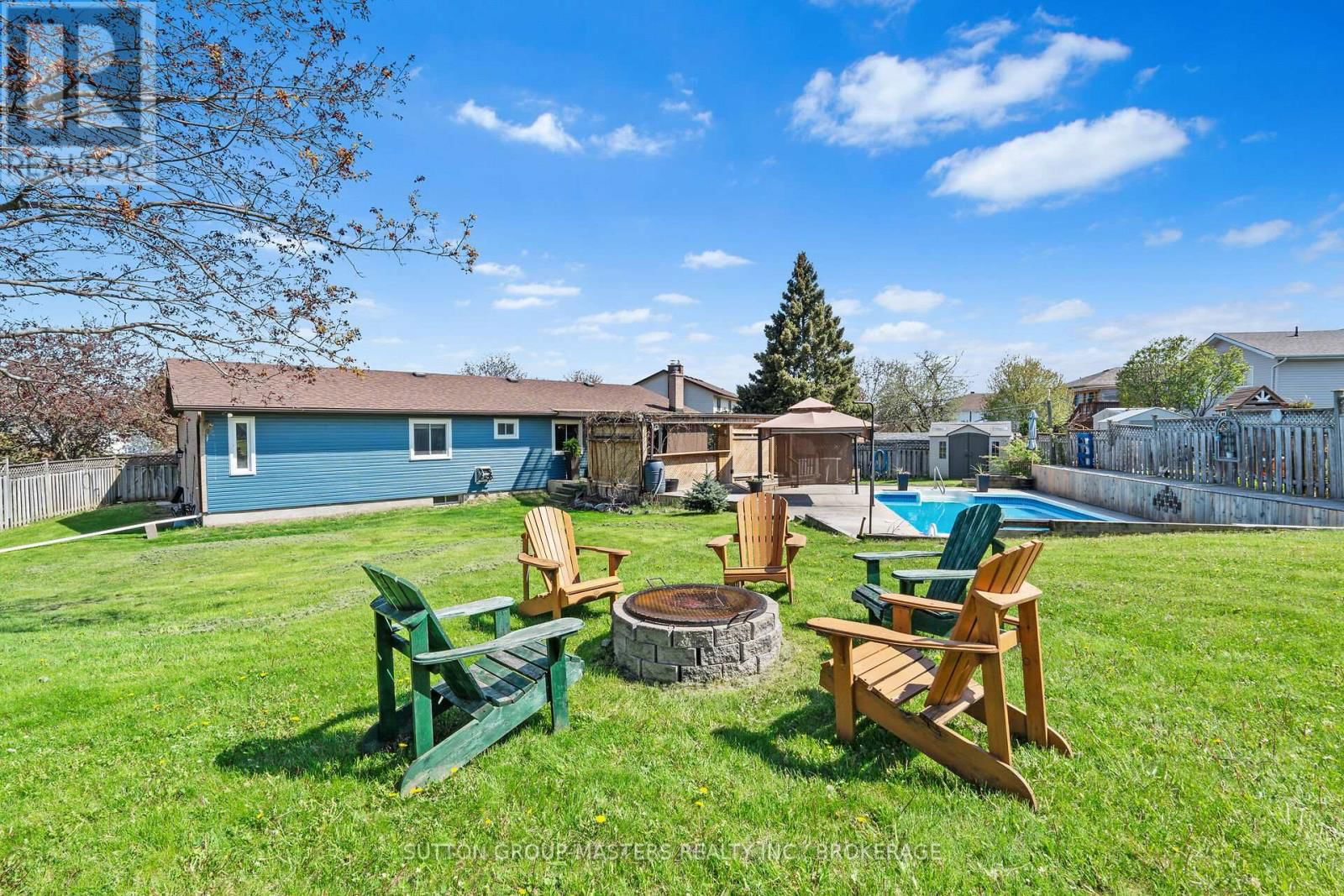 95 NICHOLSON CRESCENT Image 37