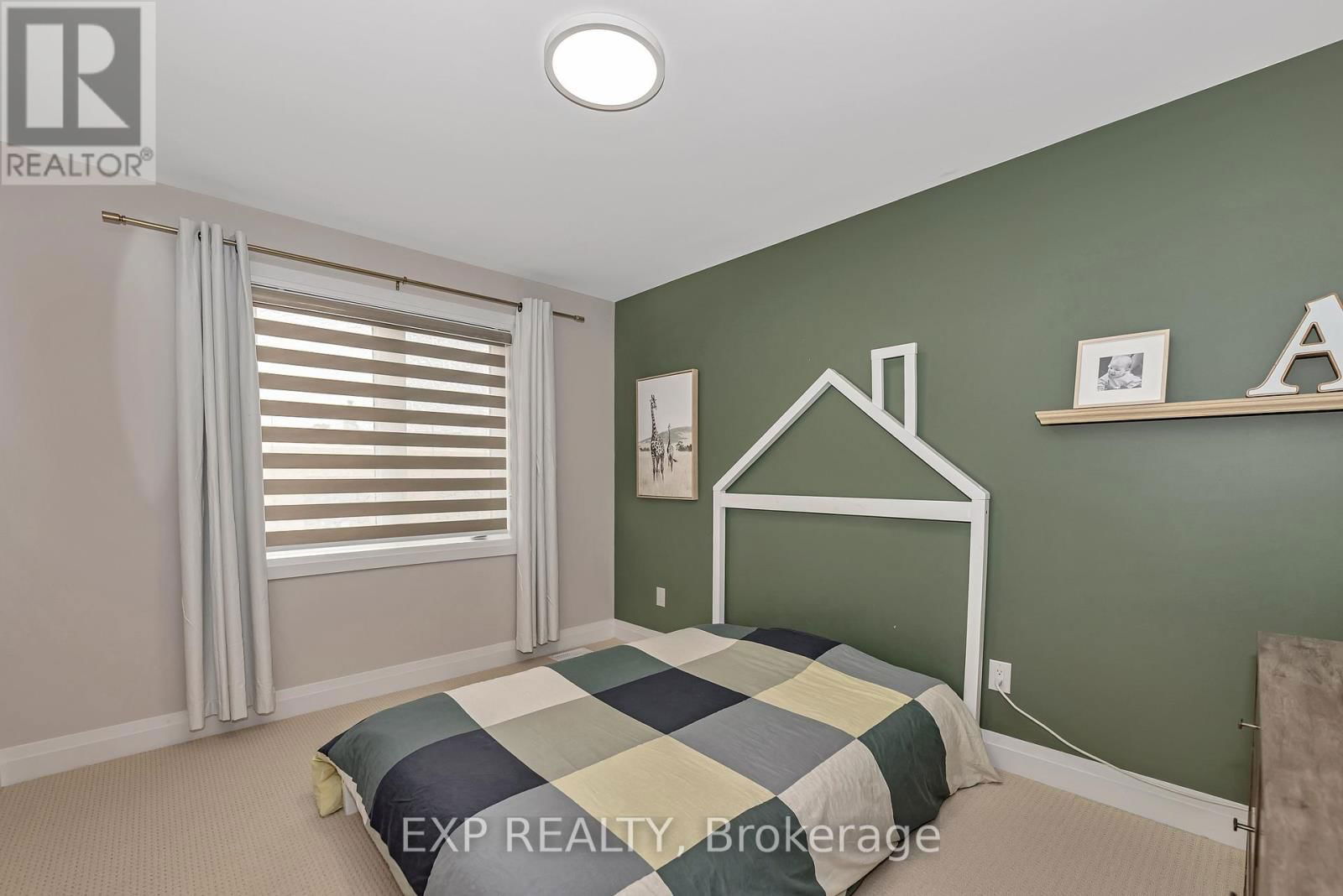 631 CREVIER WALK Image 19