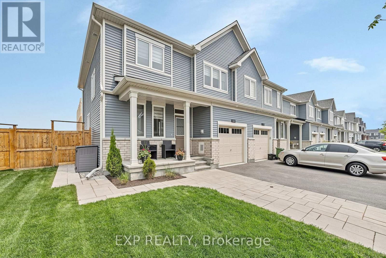631 CREVIER WALK Image 2