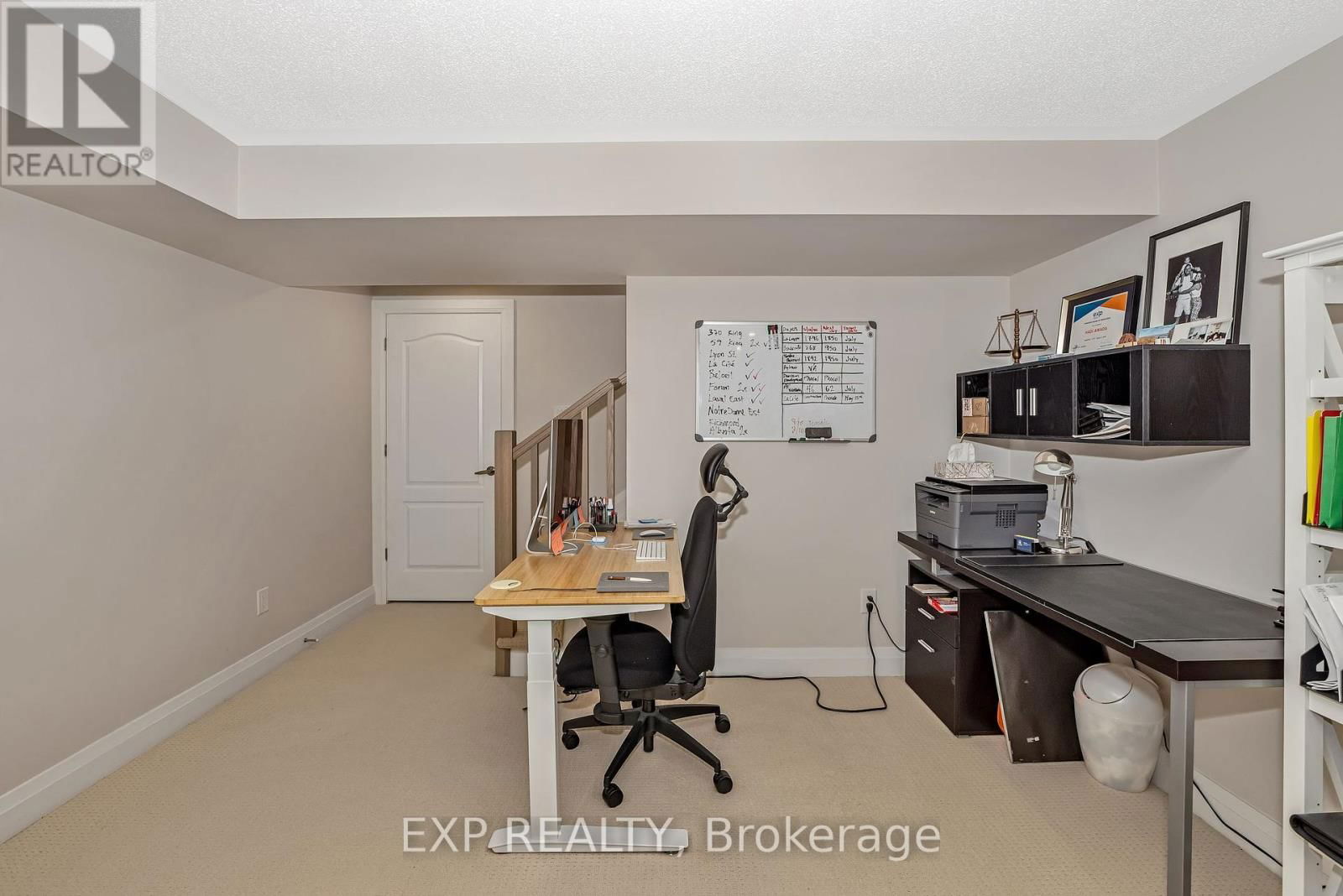 631 CREVIER WALK Image 28
