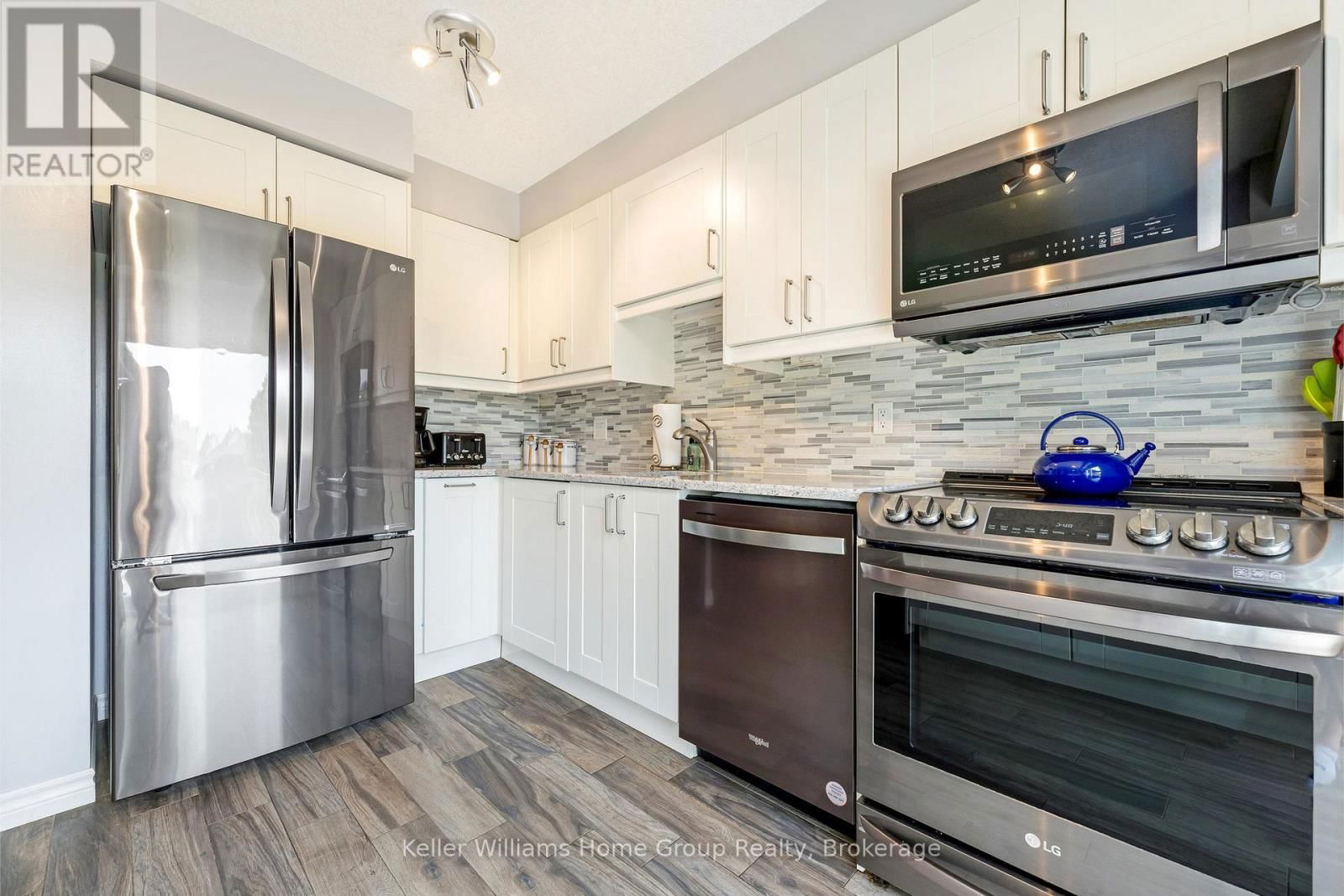 88 DOYLE DRIVE Image 10