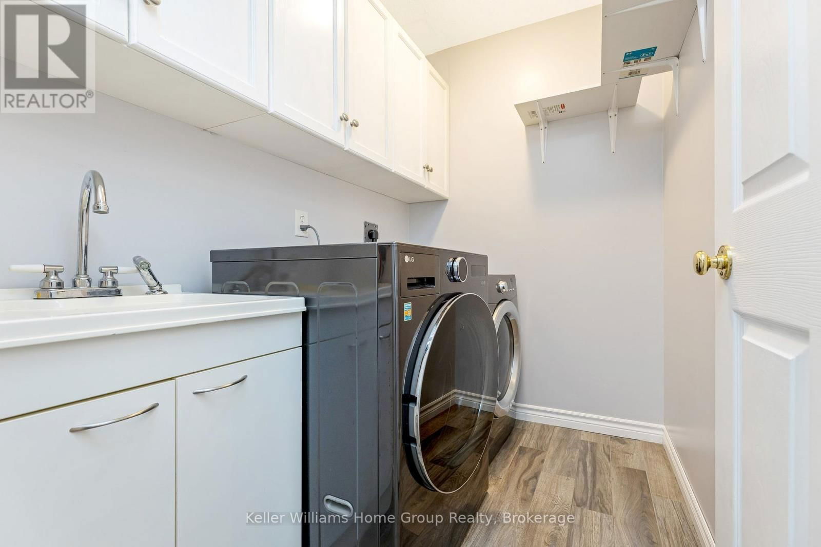 88 DOYLE DRIVE Image 11