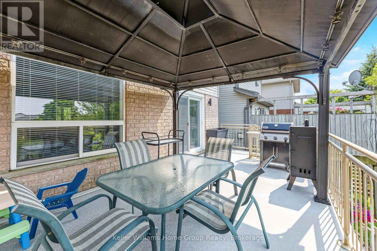 88 DOYLE DRIVE Image 25