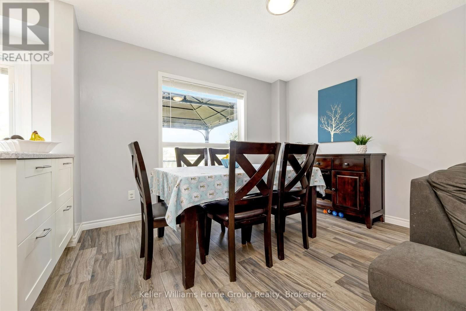 88 DOYLE DRIVE Image 7