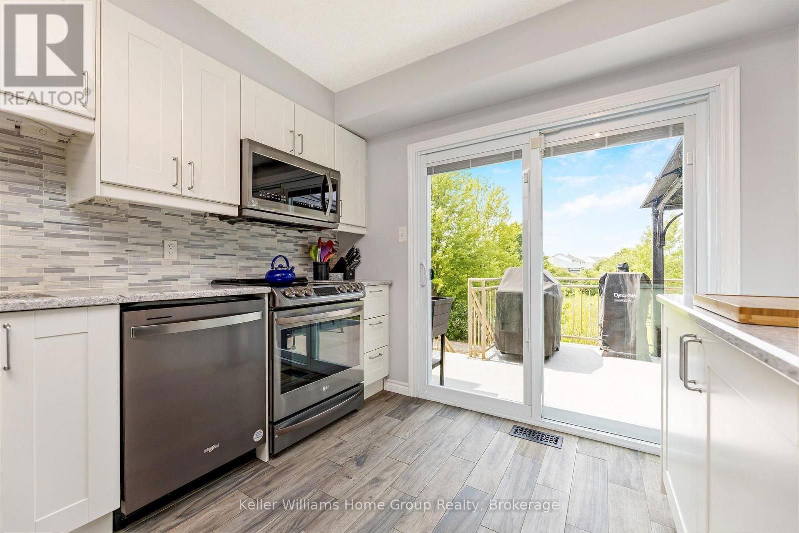 88 DOYLE DRIVE Image 9
