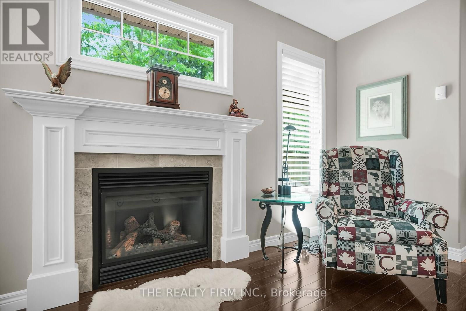 364 DARCY DRIVE EAST Image 10