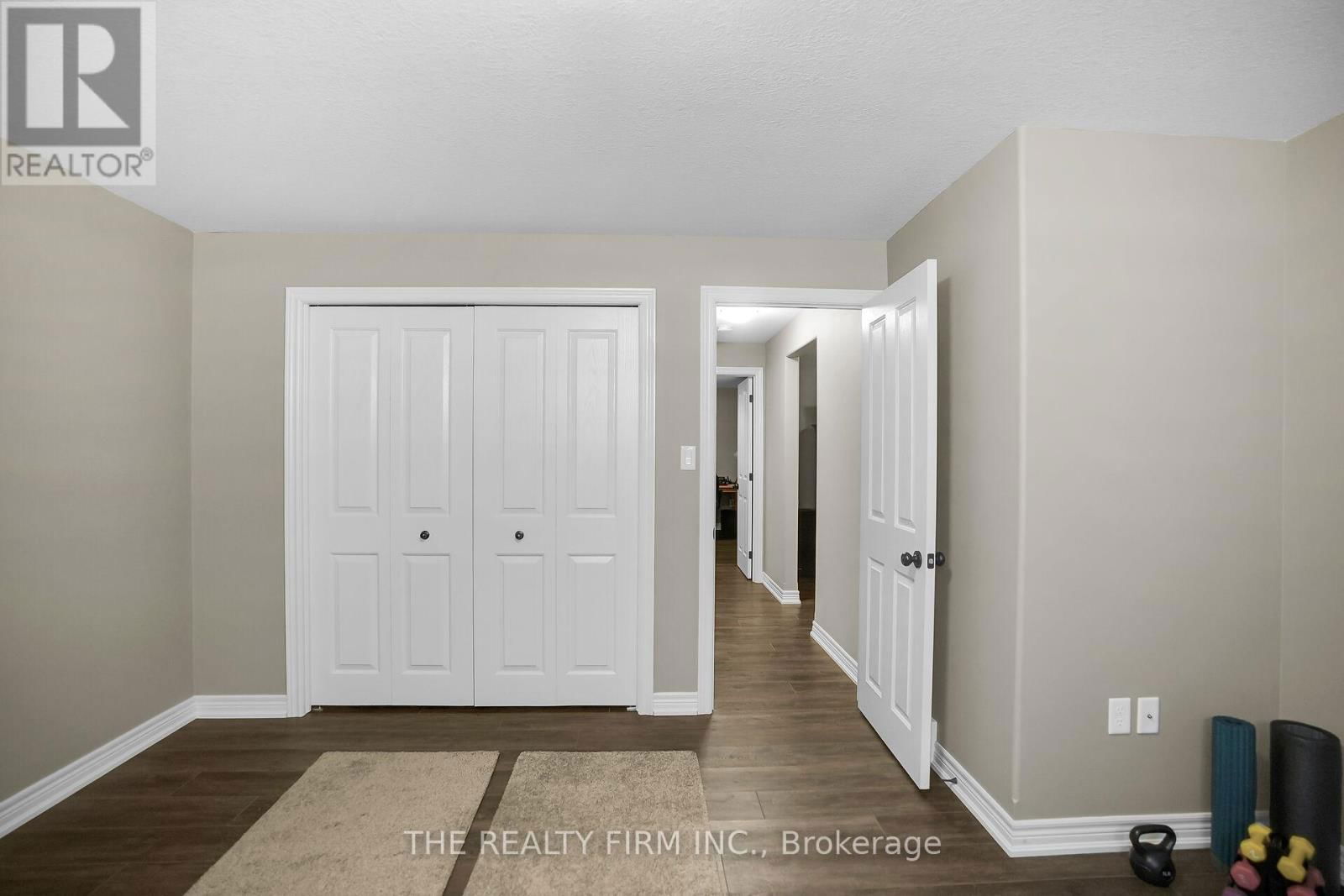 364 DARCY DRIVE EAST Image 37