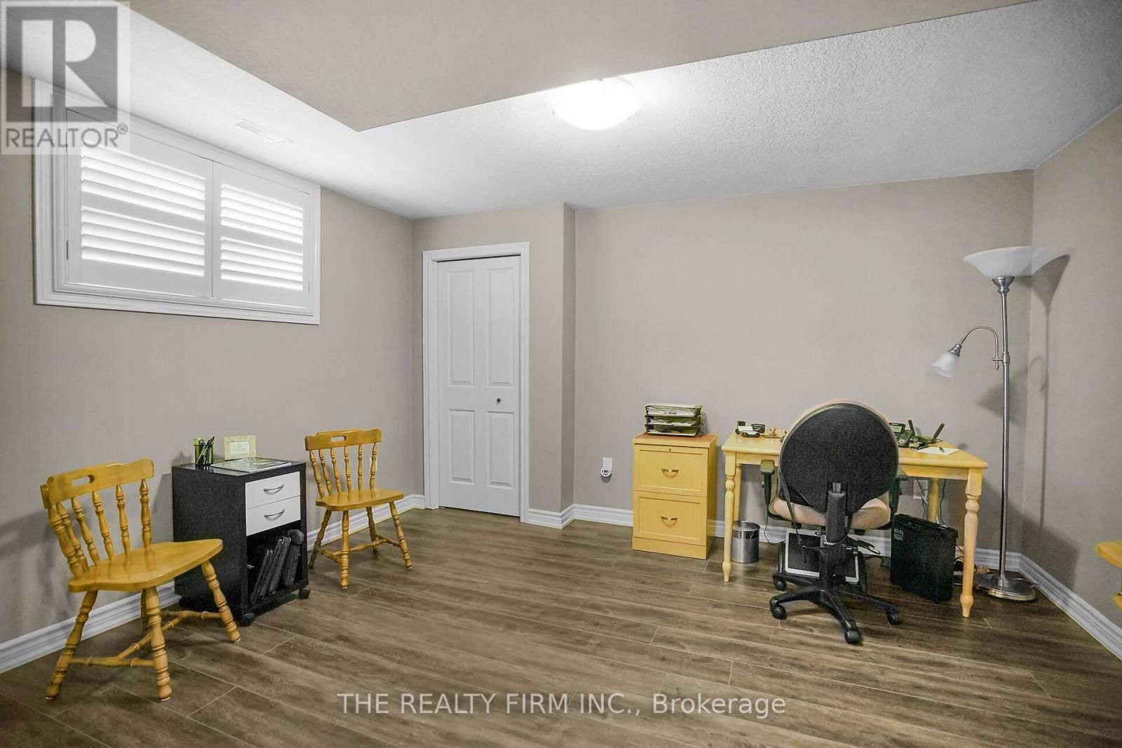 364 DARCY DRIVE EAST Image 38