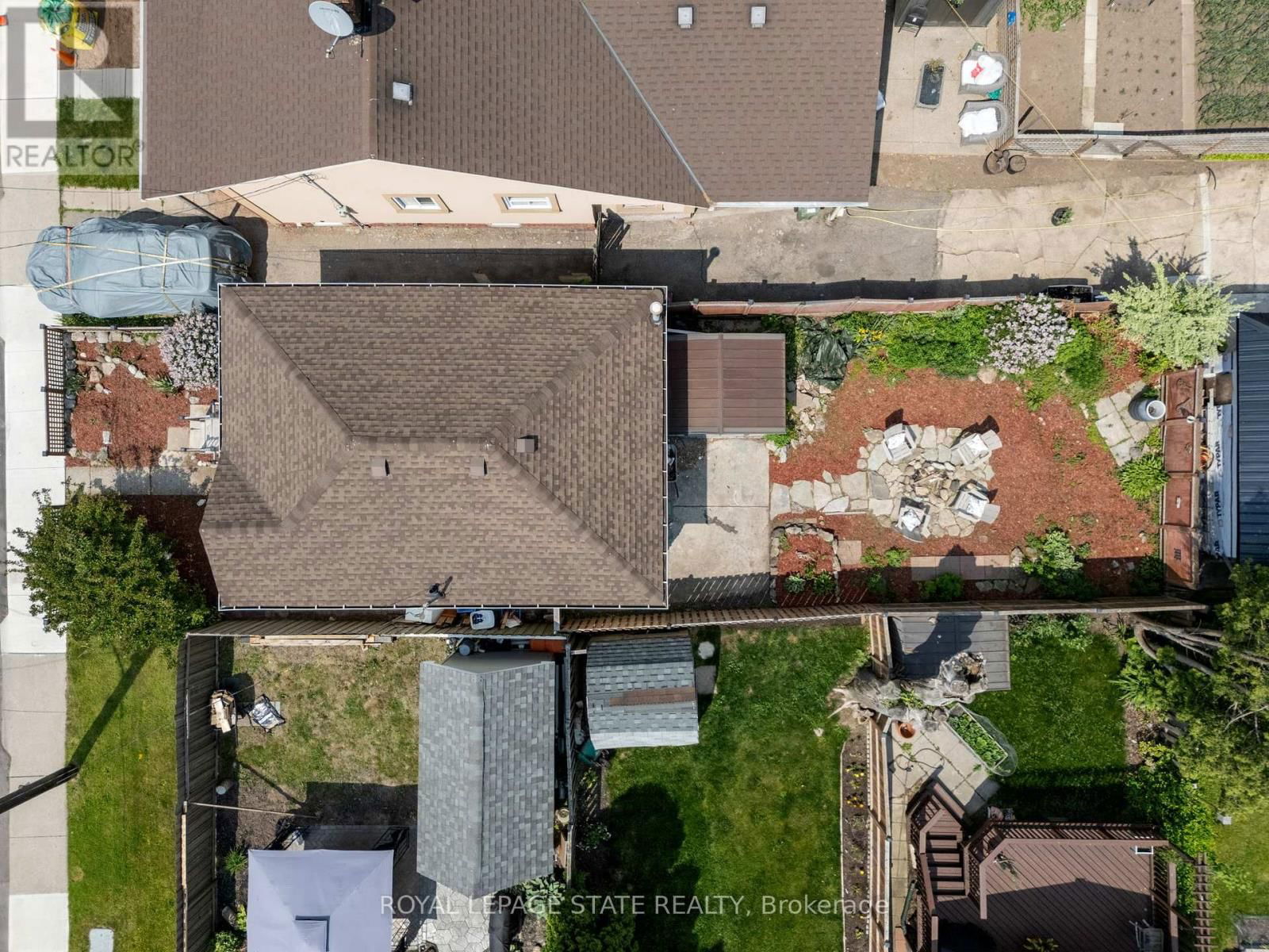 544 MARY STREET Image 19