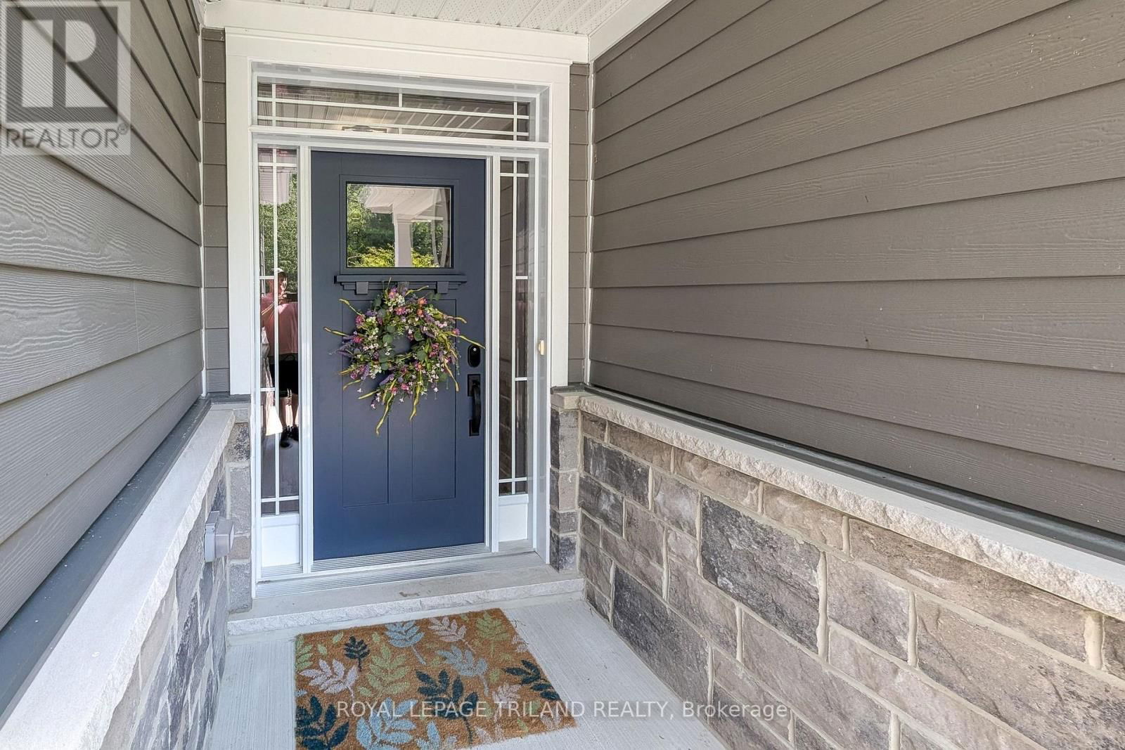 10124 SANDALWOOD CRESCENT Image 9