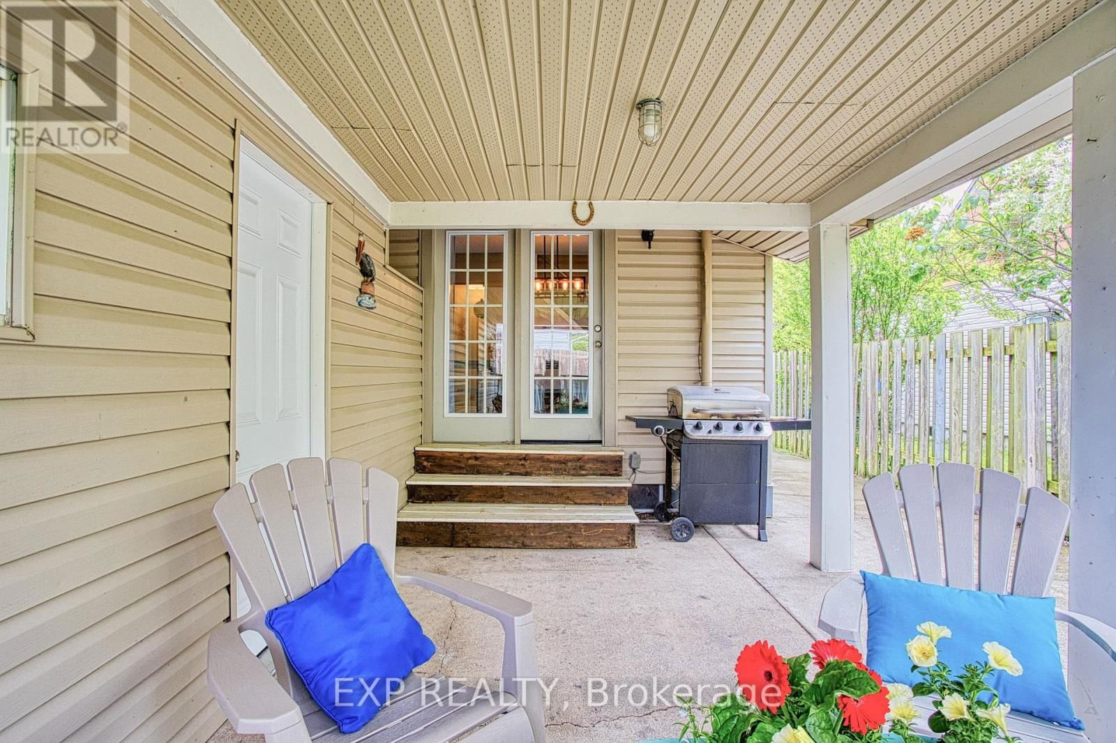 45 WHYTE AVENUE NORTH Image 34