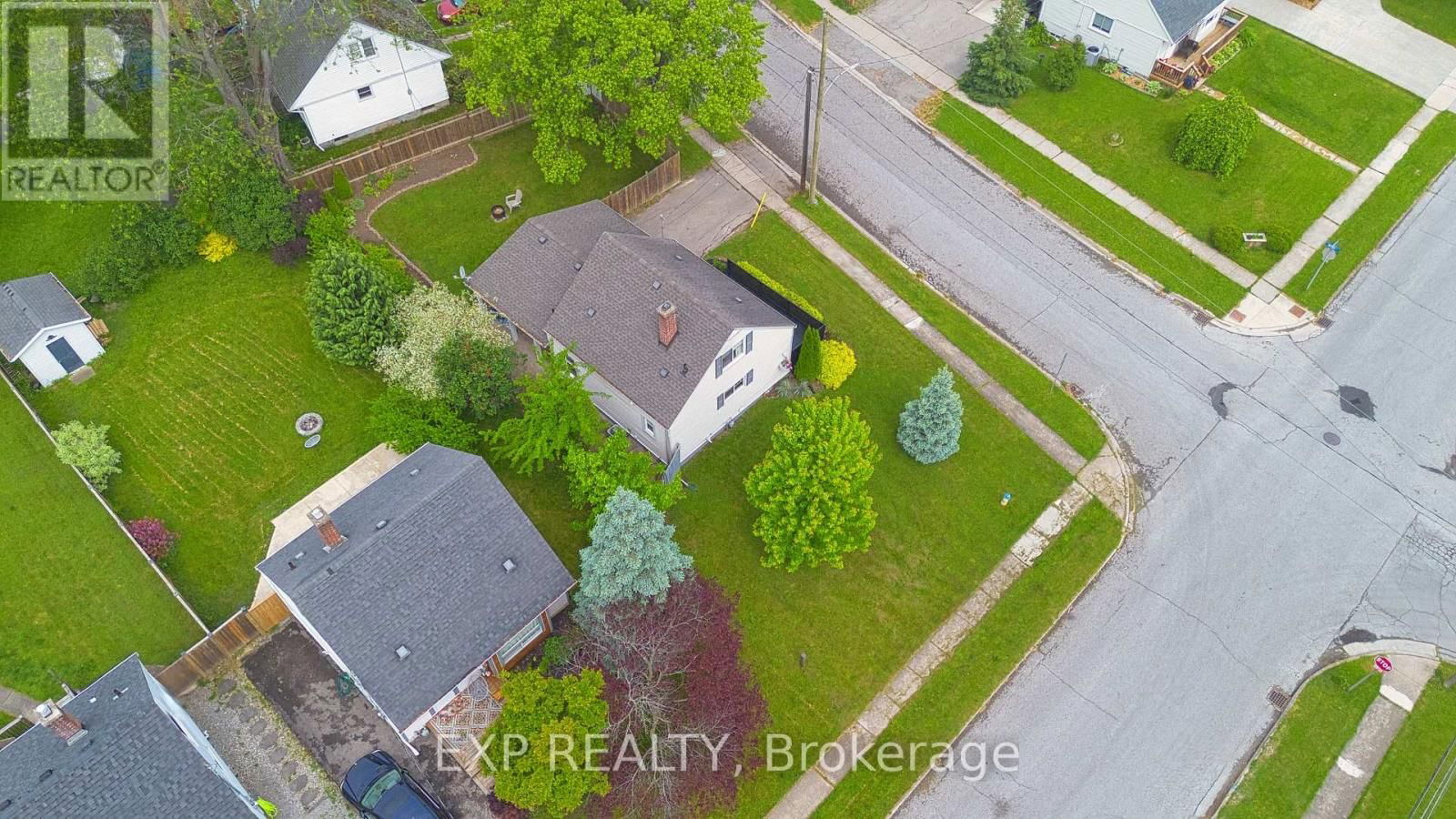 45 WHYTE AVENUE NORTH Image 40