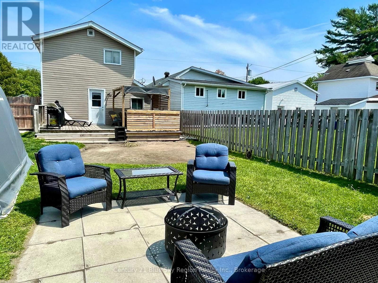 175 CARRIE STREET Image 3