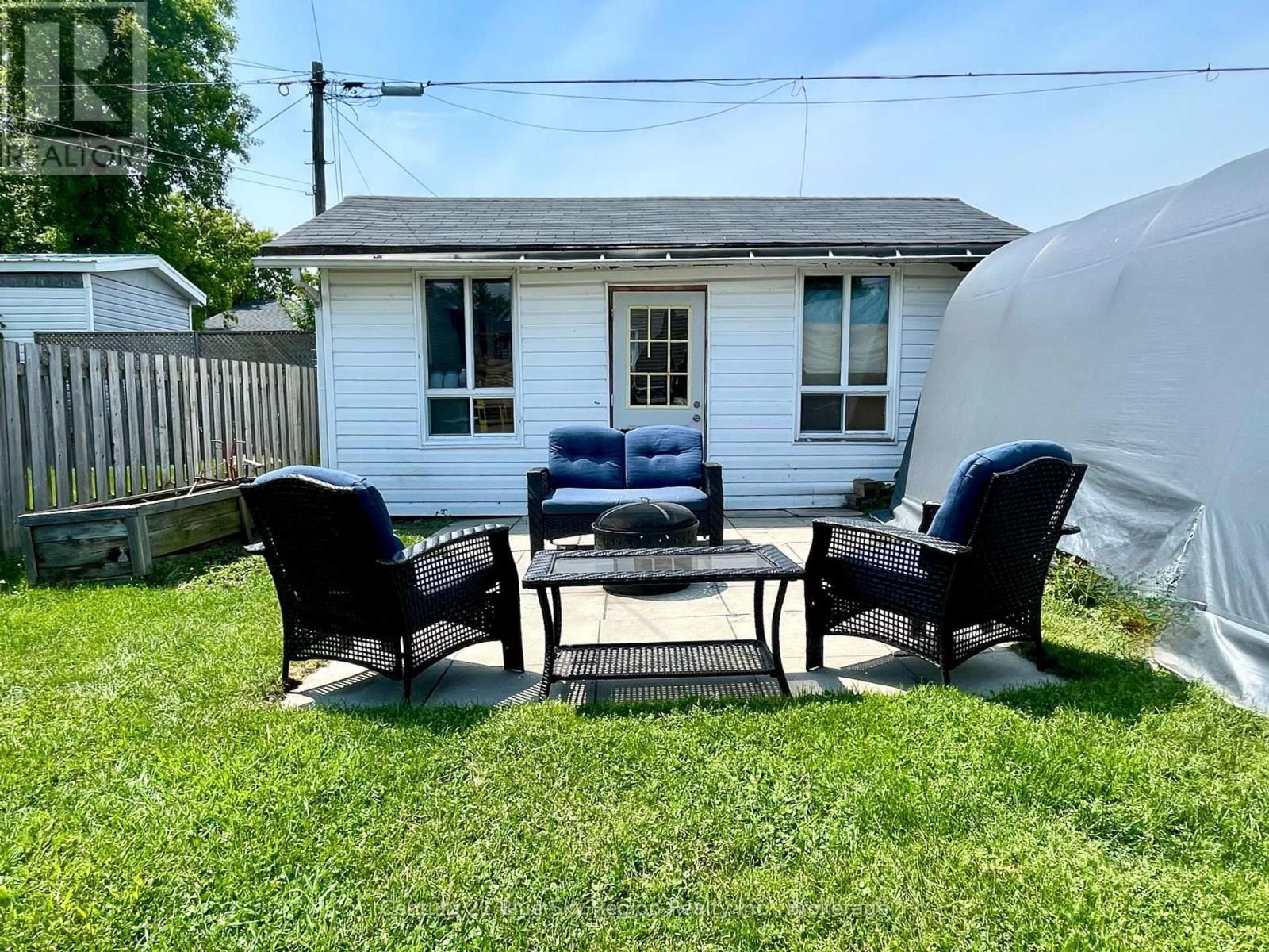 175 CARRIE STREET Image 5