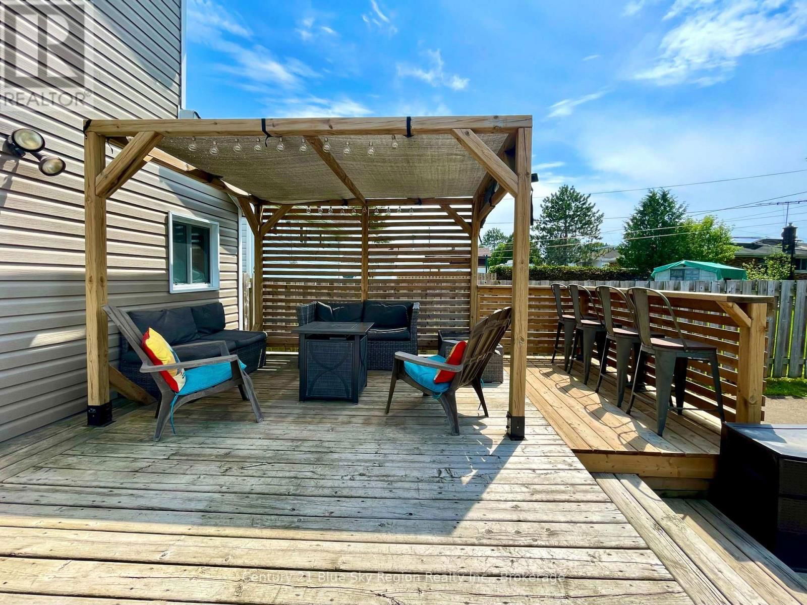 175 CARRIE STREET Image 6