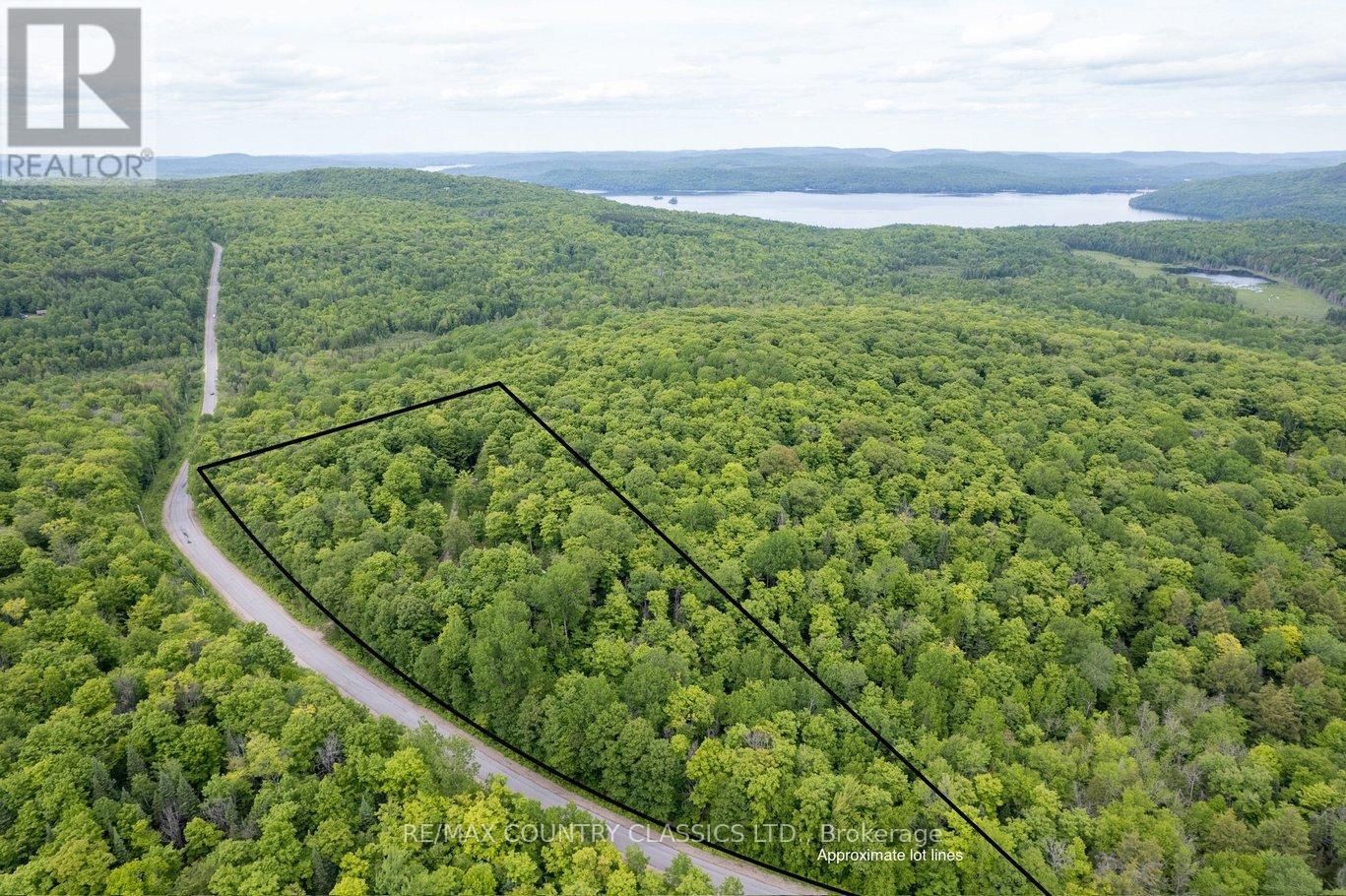 182 CENTREVIEW ROAD Image 29