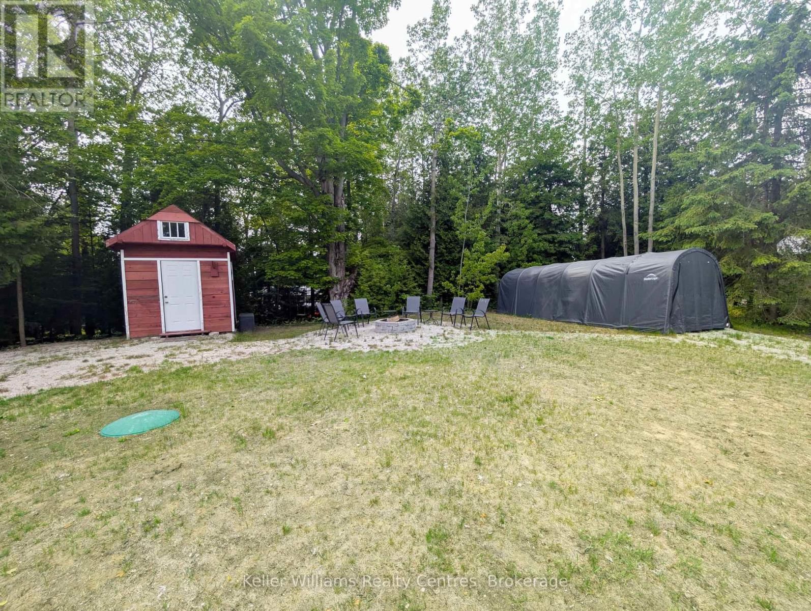 12 PIERCE STREET SOUTH Image 43