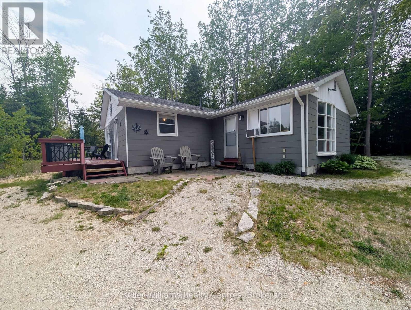 12 PIERCE STREET SOUTH Image 6