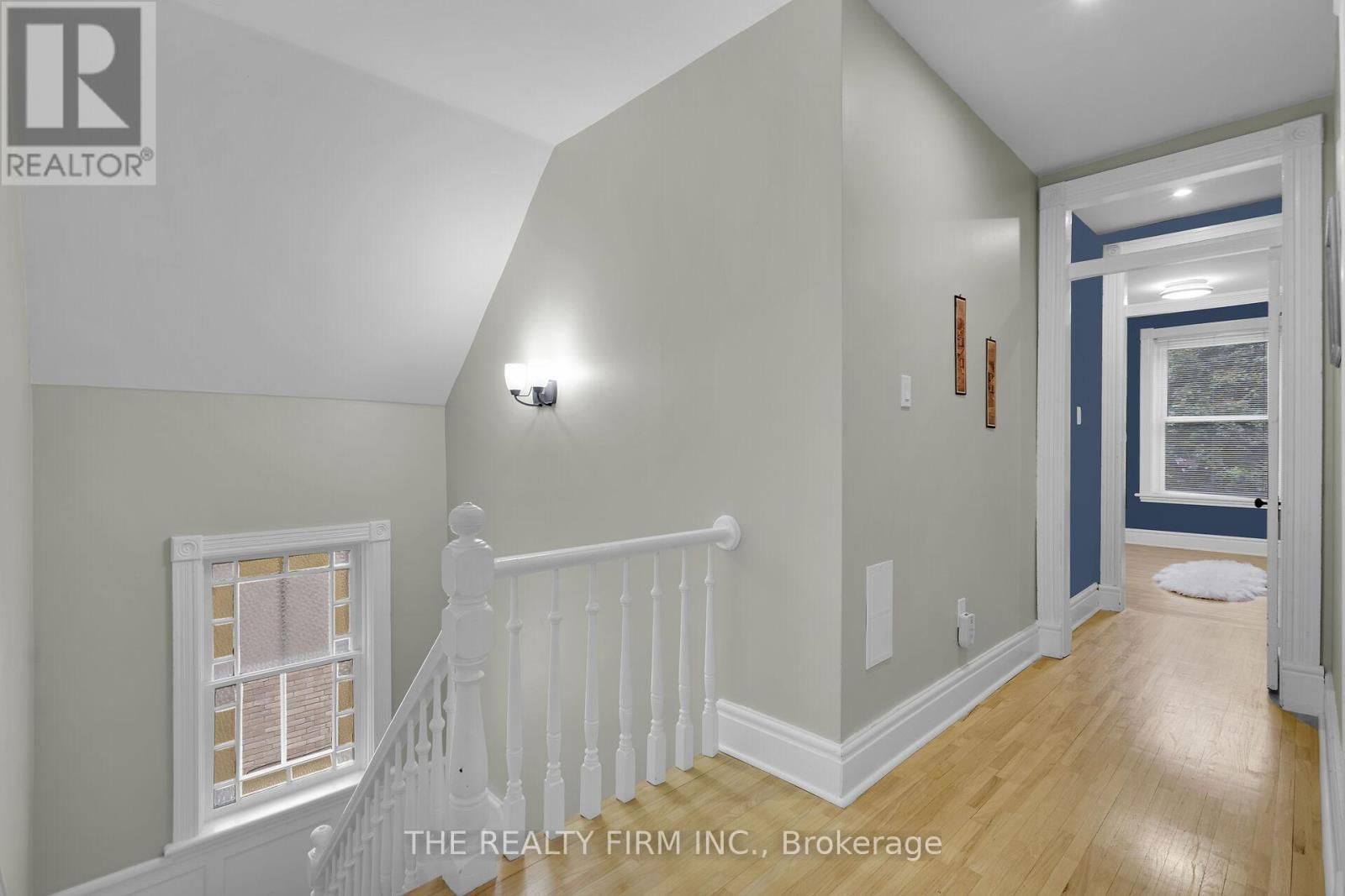 863 MAITLAND STREET Image 20