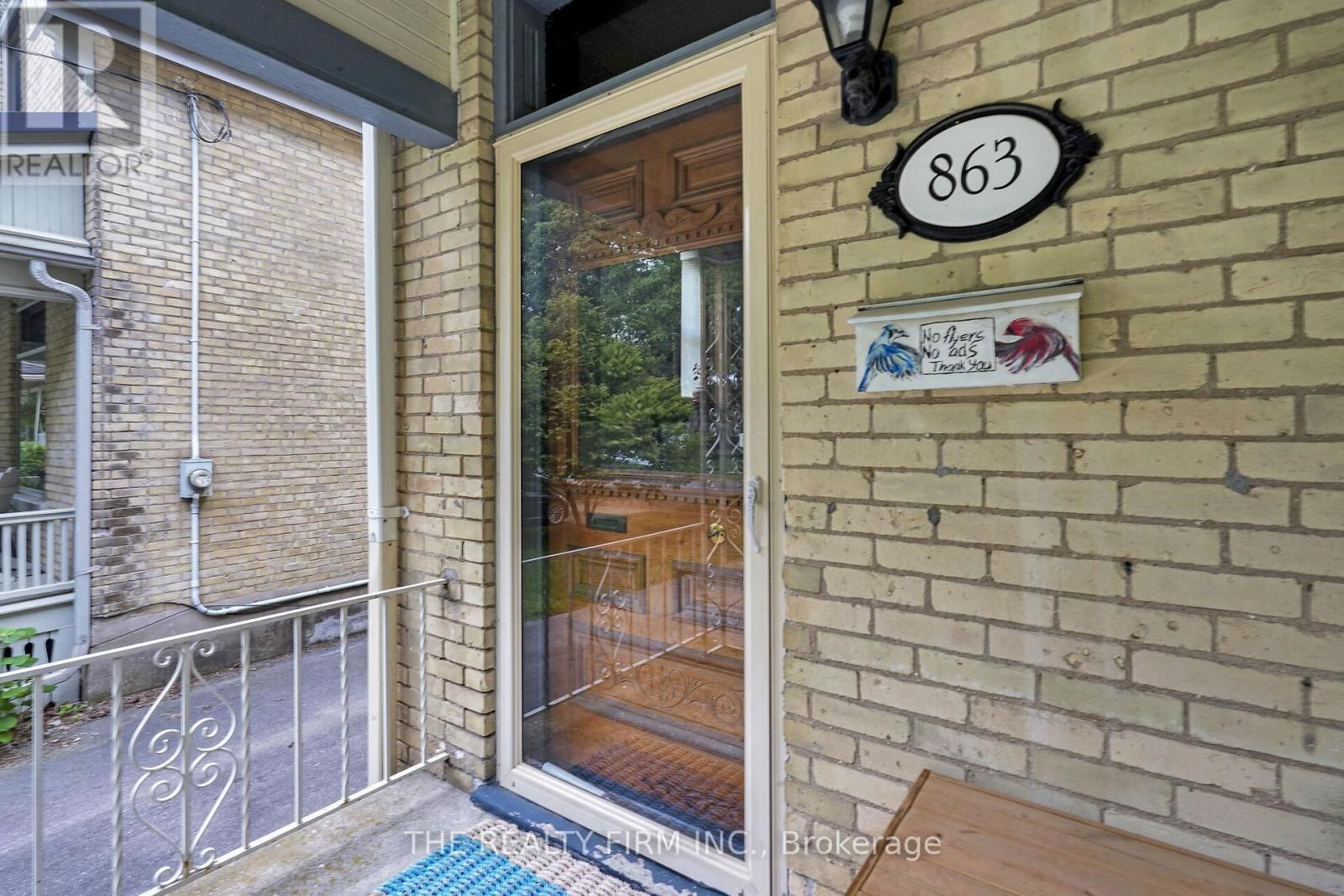 863 MAITLAND STREET Image 4