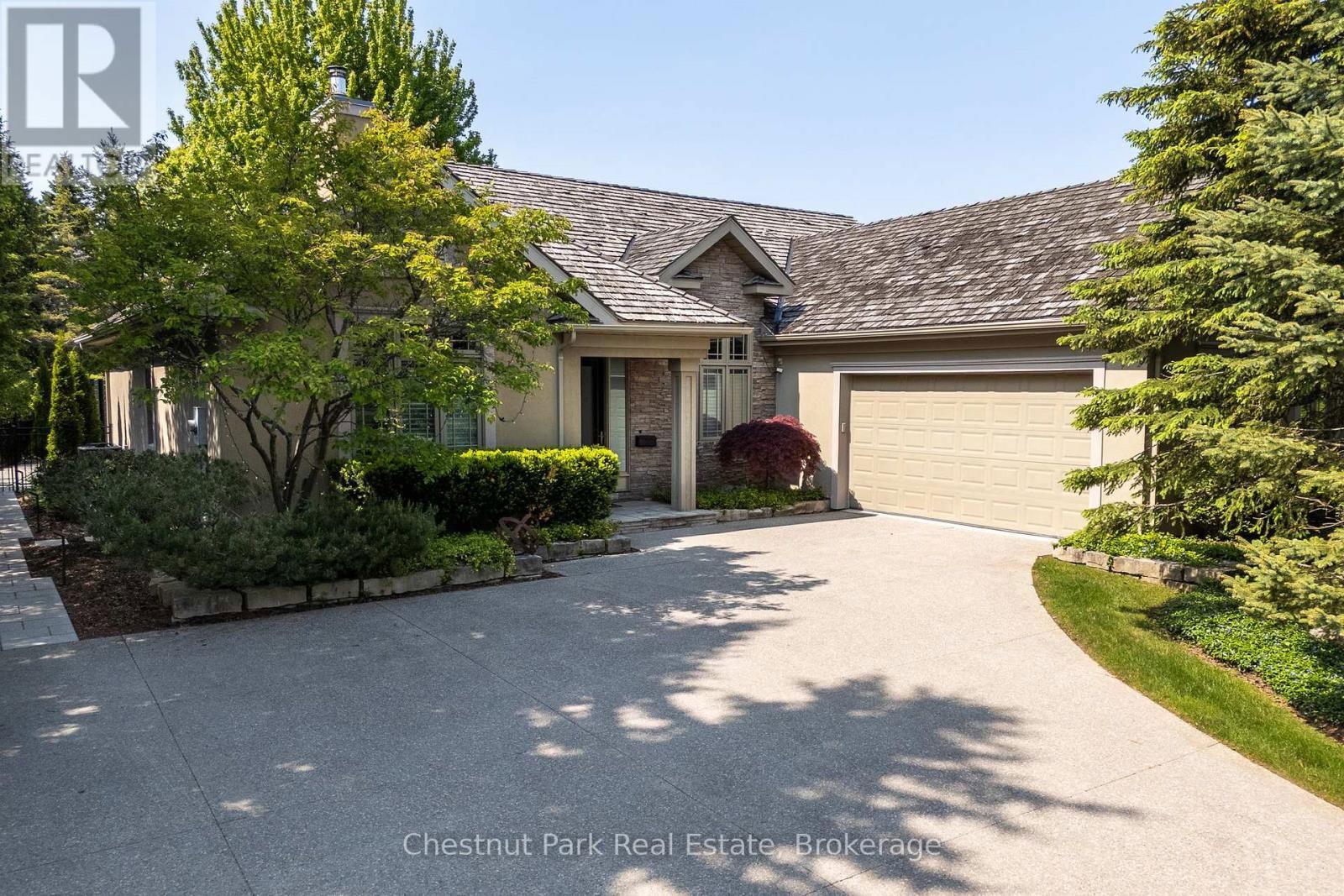 135 AUGUSTA CRESCENT Image 2