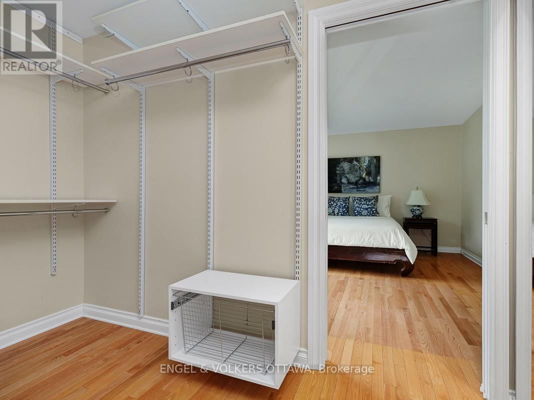 170 SANDRIDGE ROAD Image 31