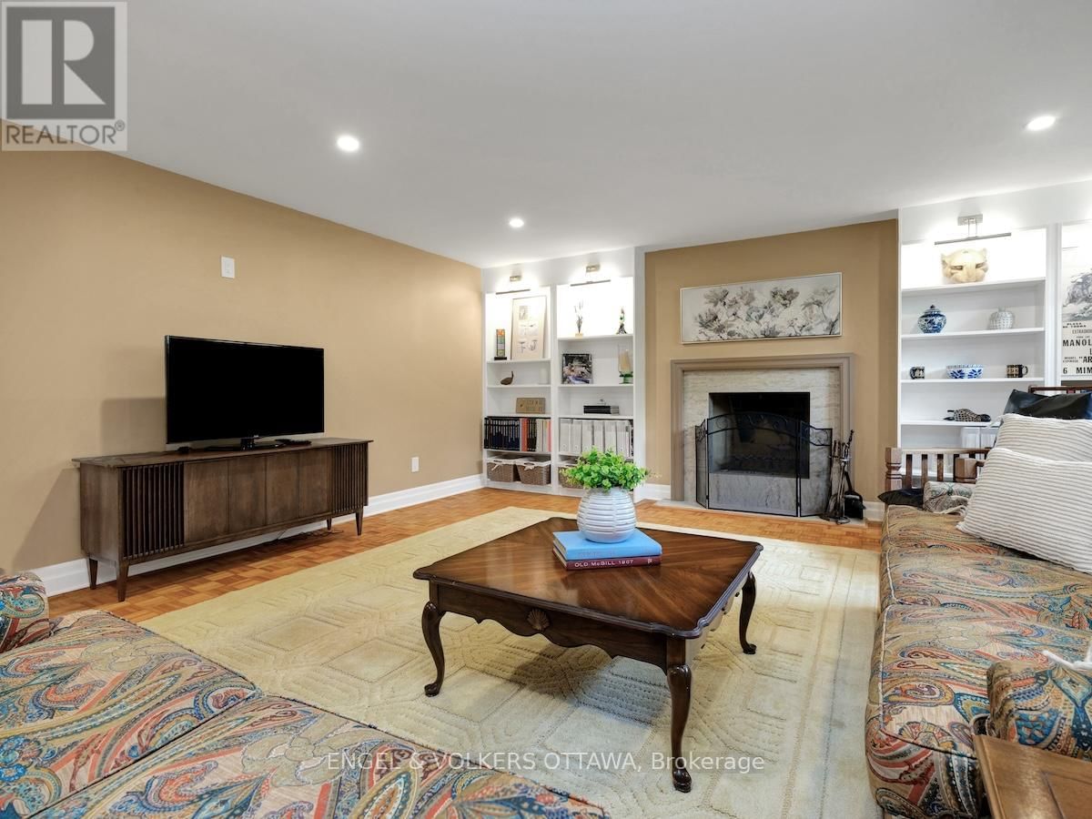170 SANDRIDGE ROAD Image 36