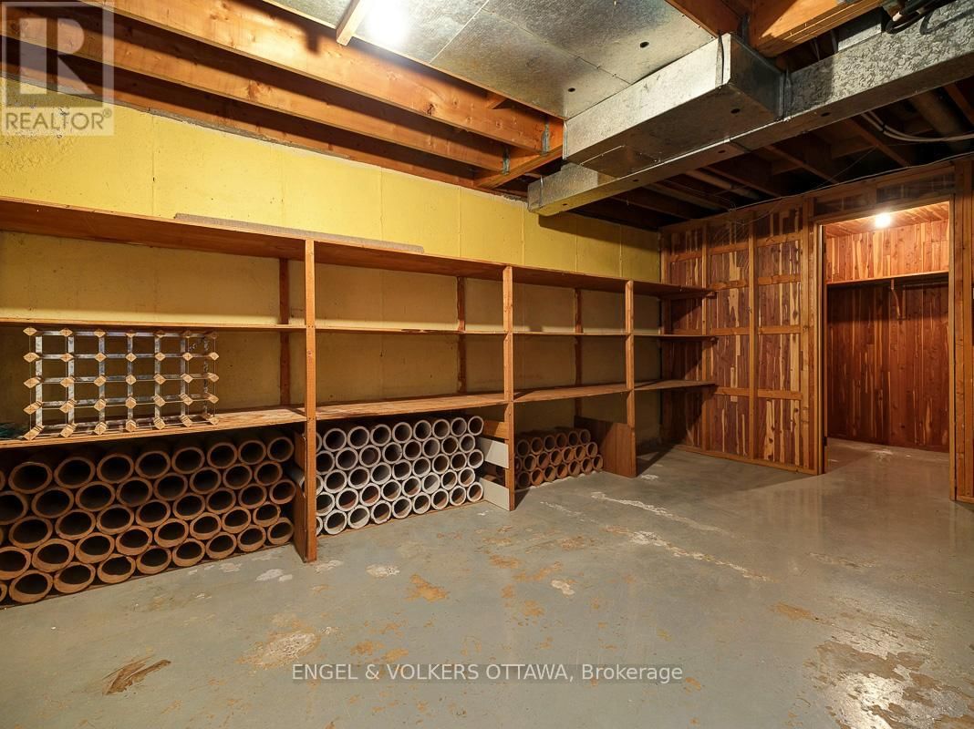 170 SANDRIDGE ROAD Image 41