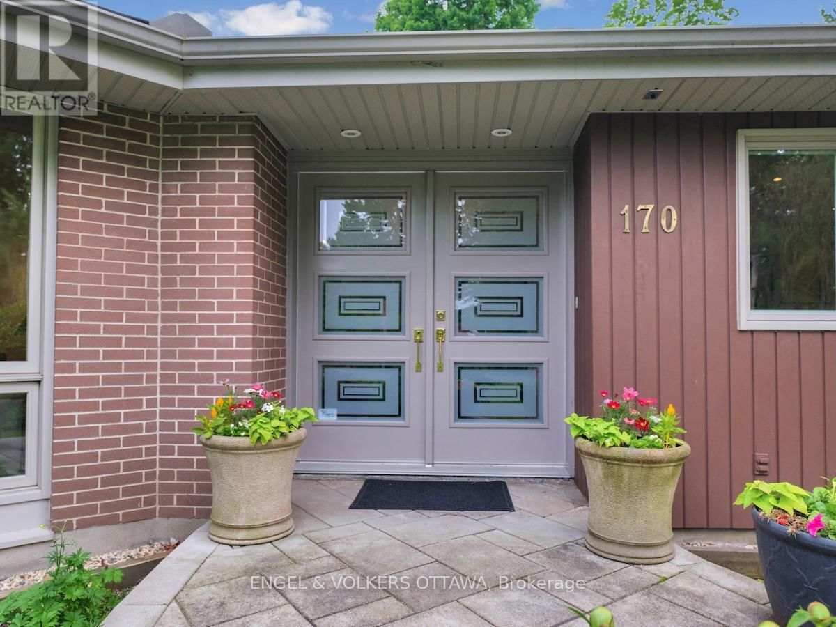 170 SANDRIDGE ROAD Image 6