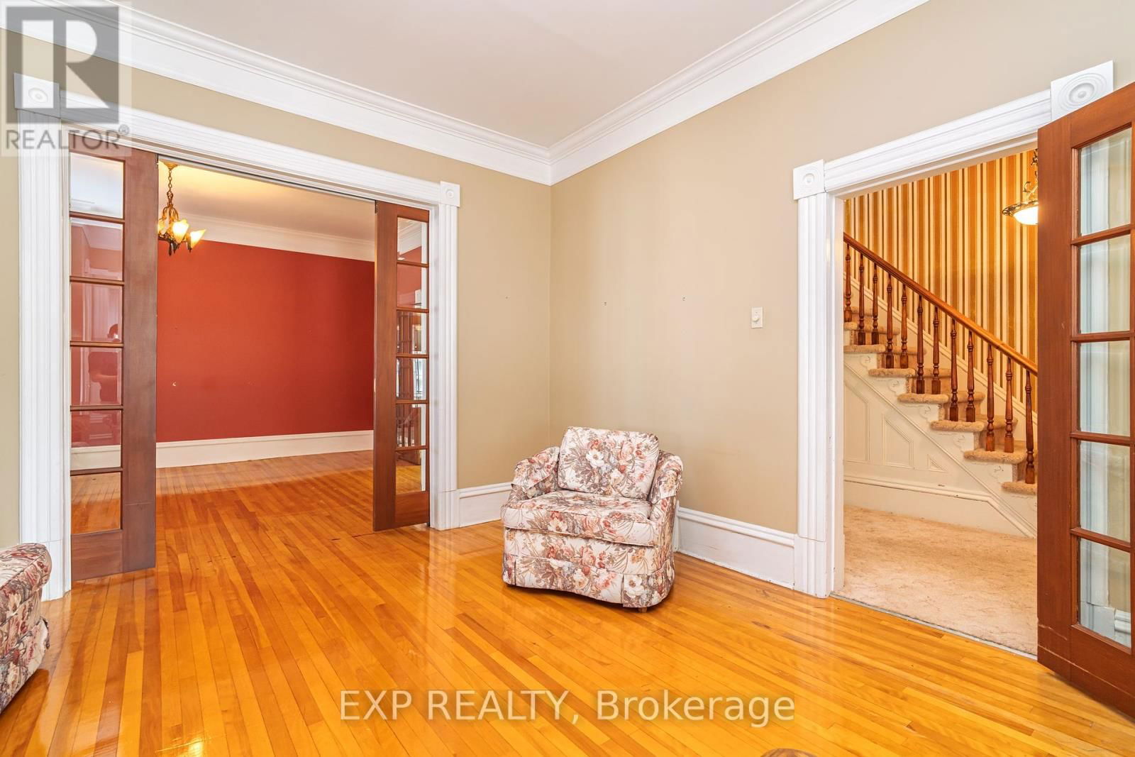 53 ELMSLEY STREET NORTH Image 10