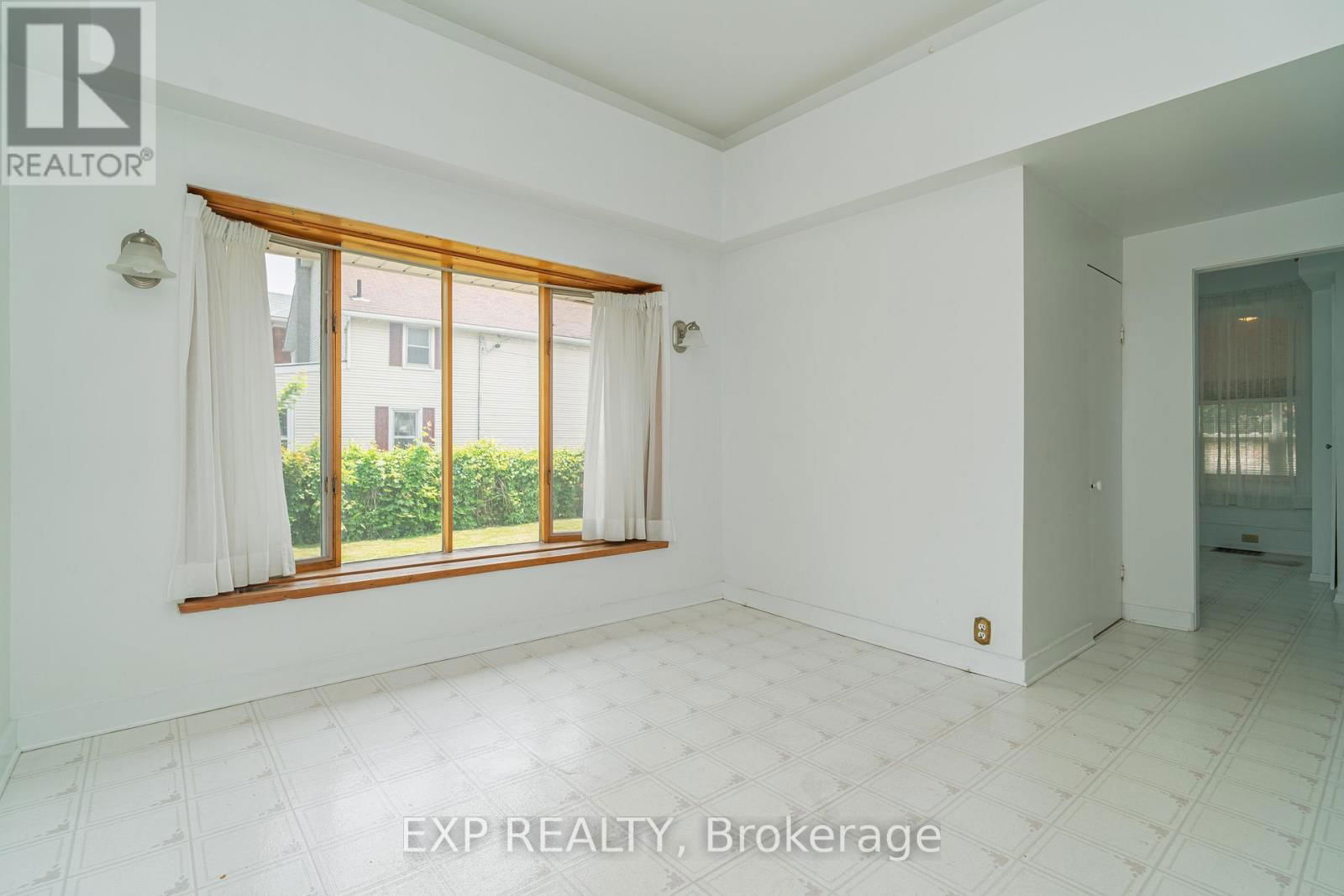 53 ELMSLEY STREET NORTH Image 20