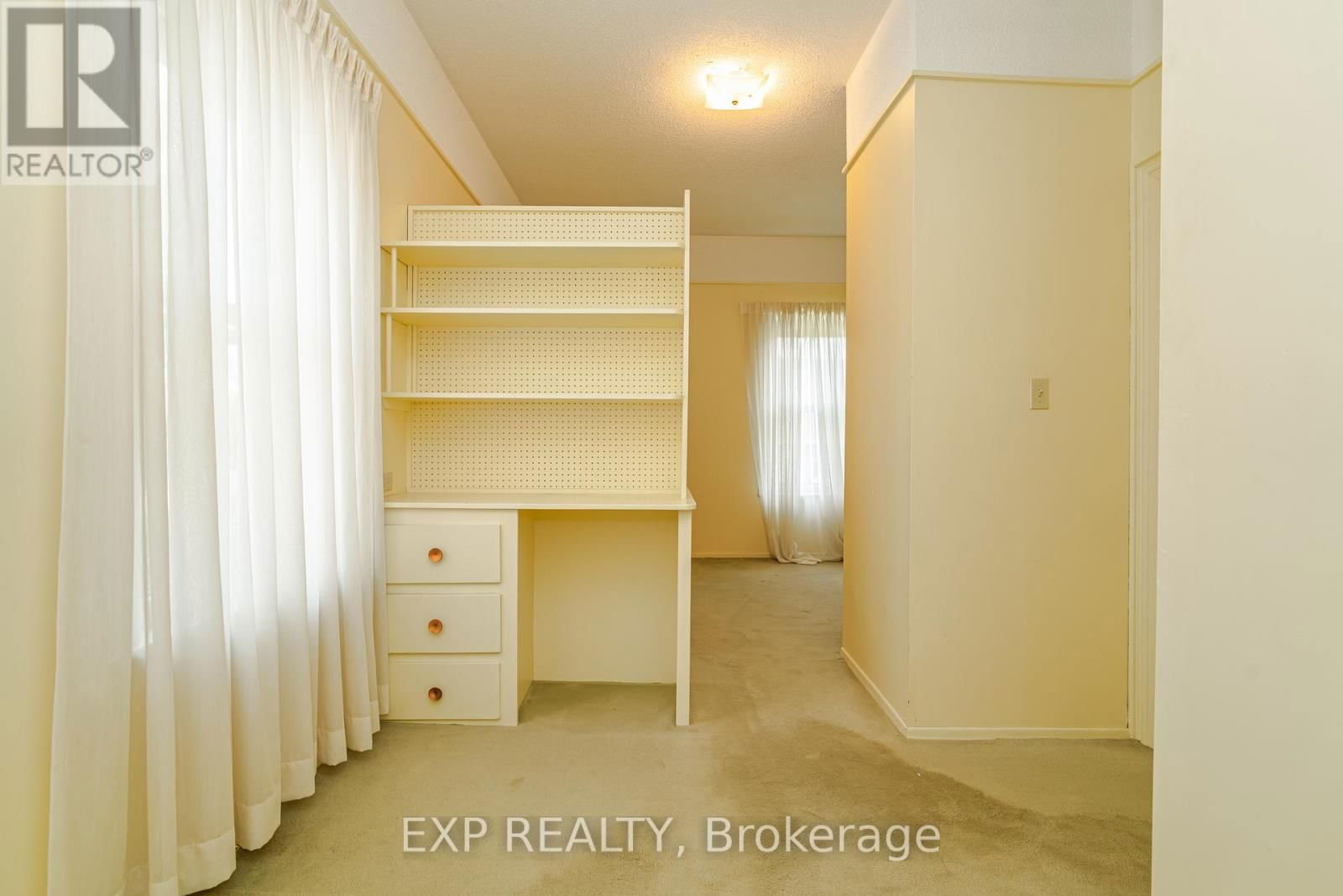 53 ELMSLEY STREET NORTH Image 32