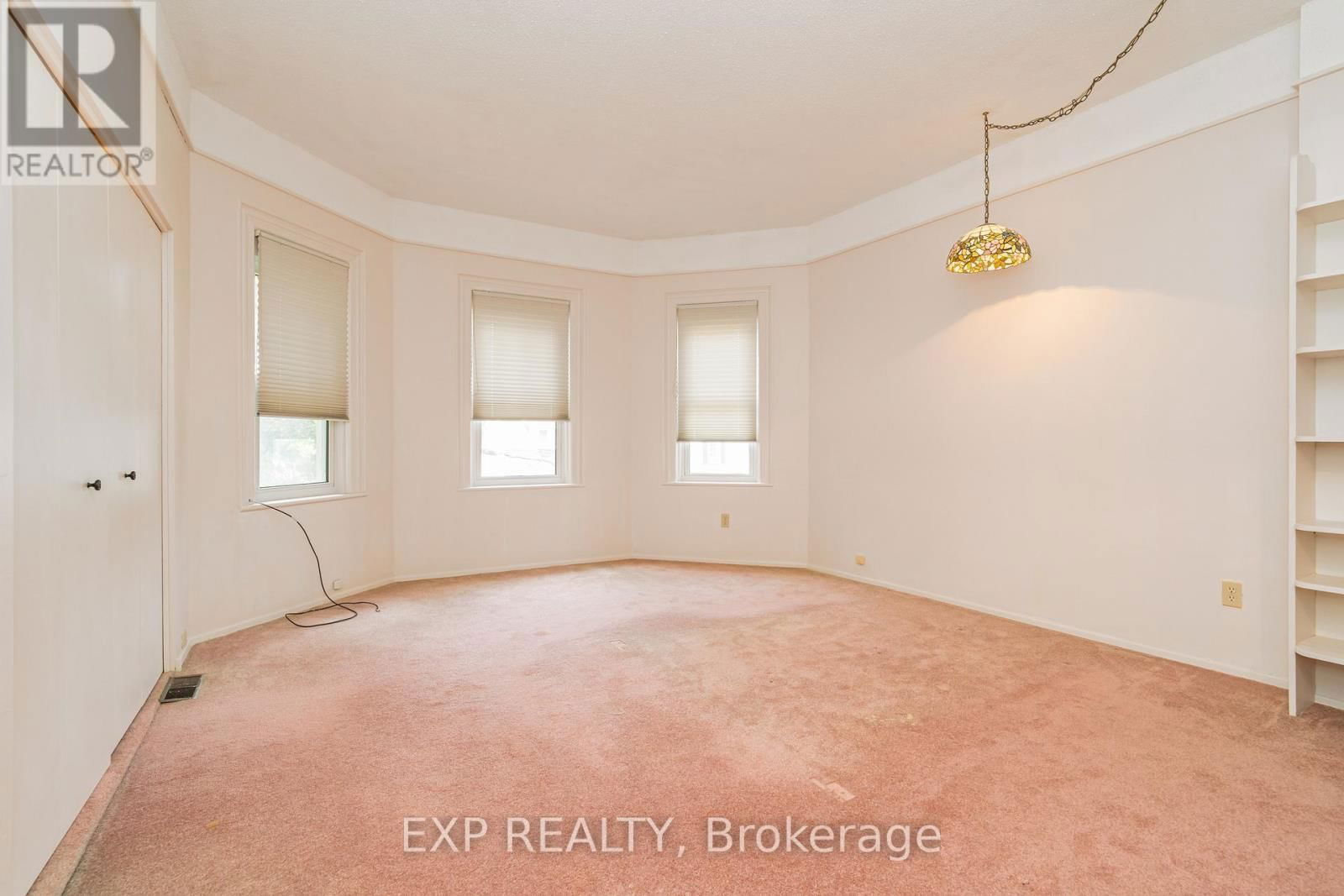 53 ELMSLEY STREET NORTH Image 34