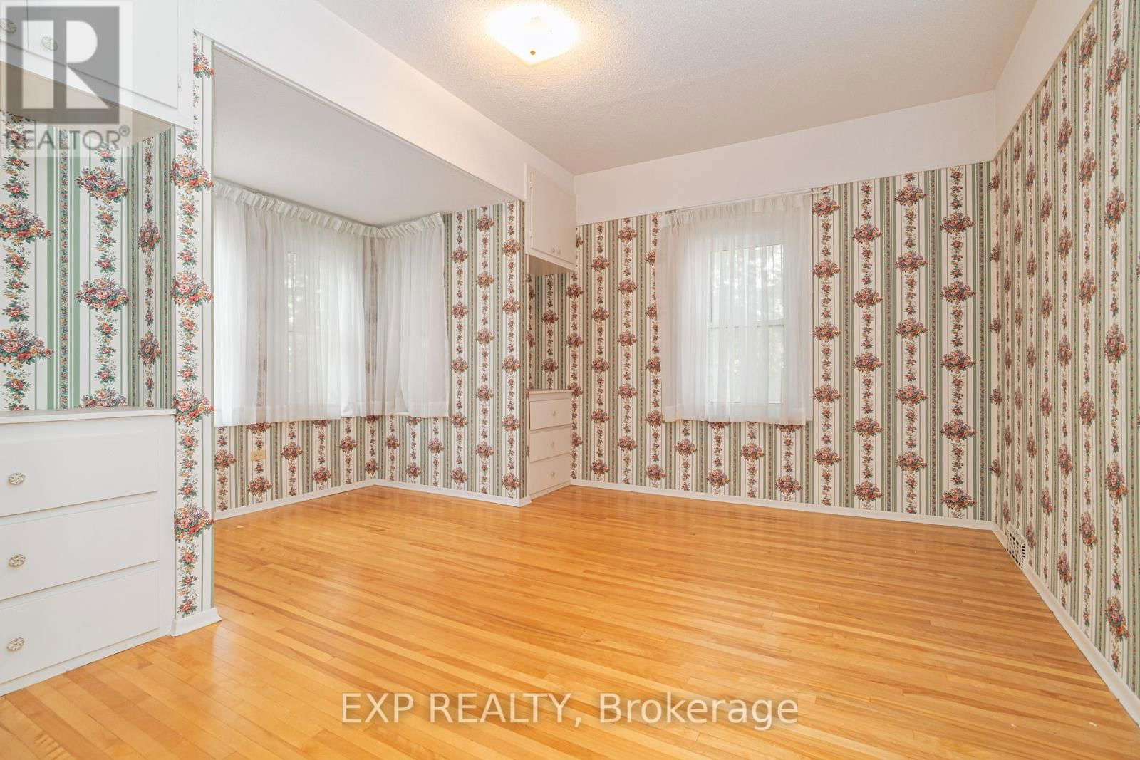 53 ELMSLEY STREET NORTH Image 36
