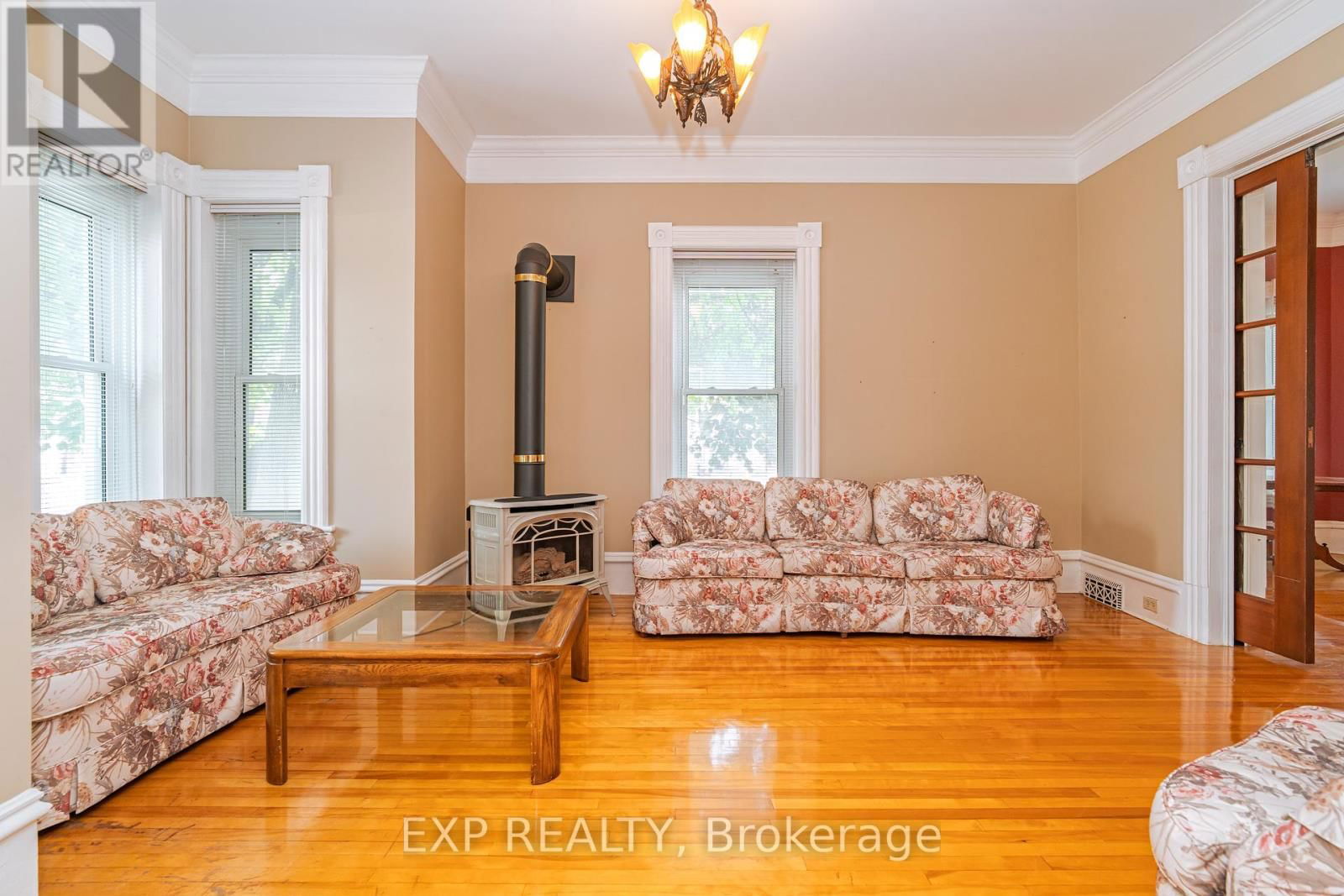 53 ELMSLEY STREET NORTH Image 9