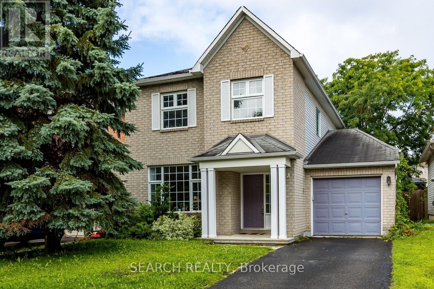 9 OAKHAM RIDGE Image 1