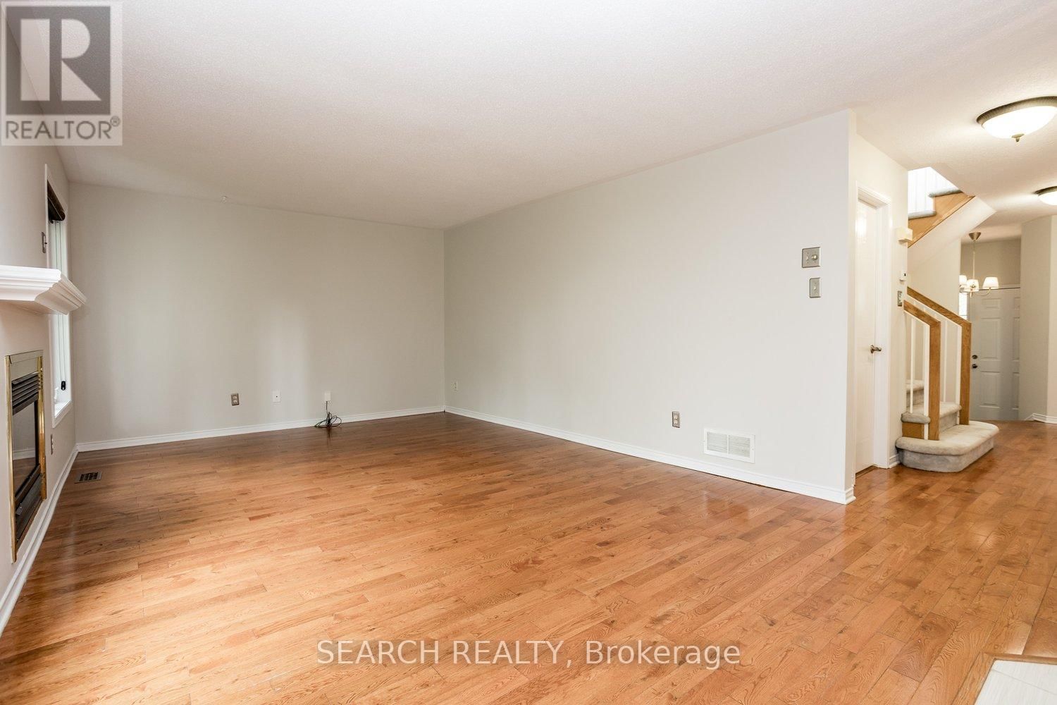 9 OAKHAM RIDGE Image 7