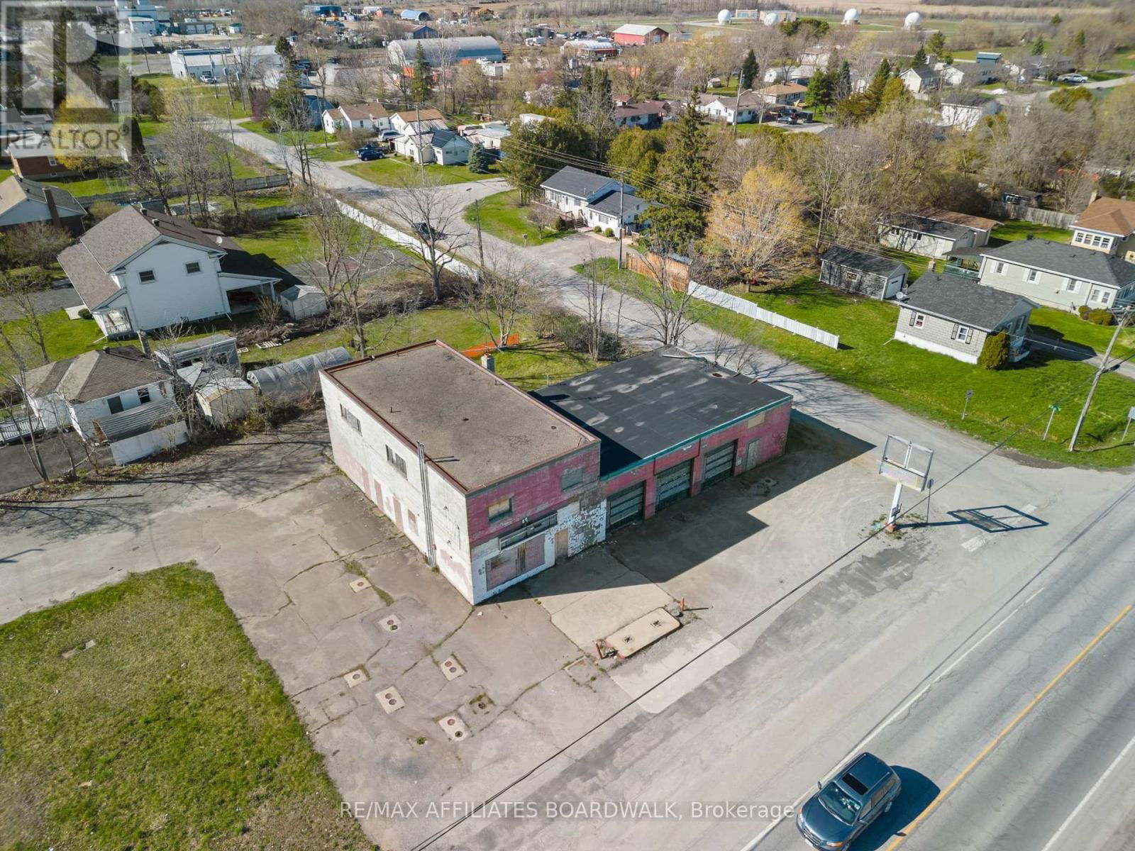 7526 ROGER STEVENS DRIVE SOUTH Image 1