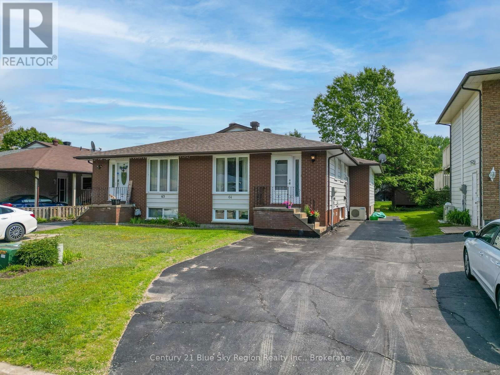 61 MASSEY DRIVE Image 1