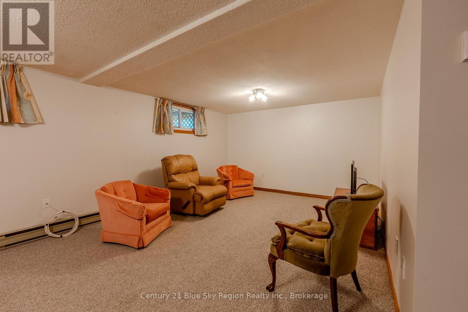 61 MASSEY DRIVE Image 24