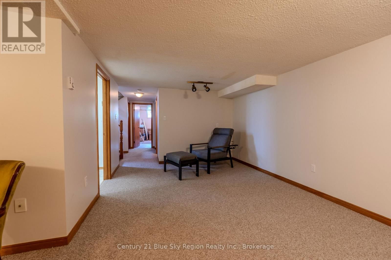 61 MASSEY DRIVE Image 27