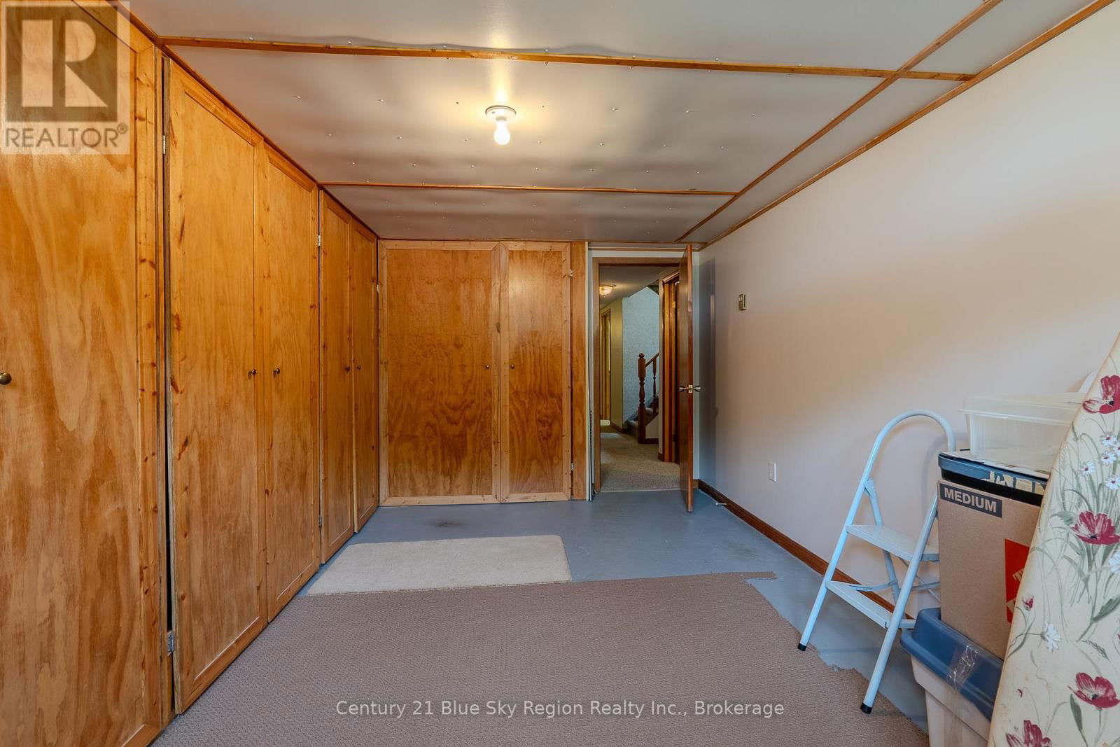61 MASSEY DRIVE Image 32