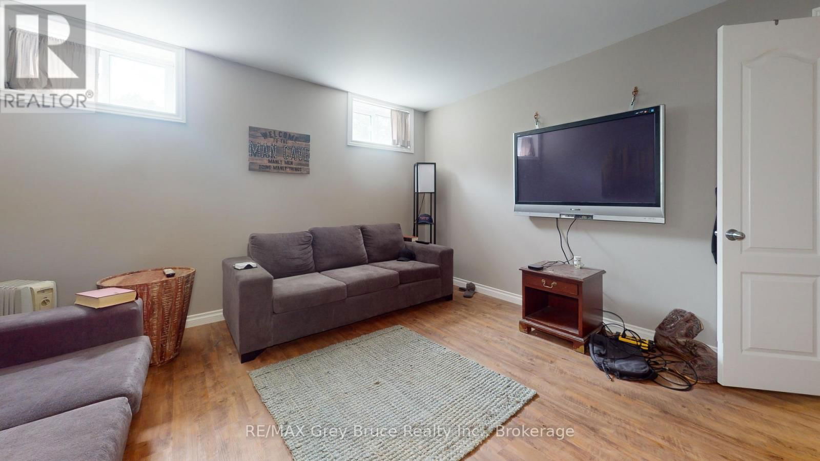 16 PATERSON STREET Image 26