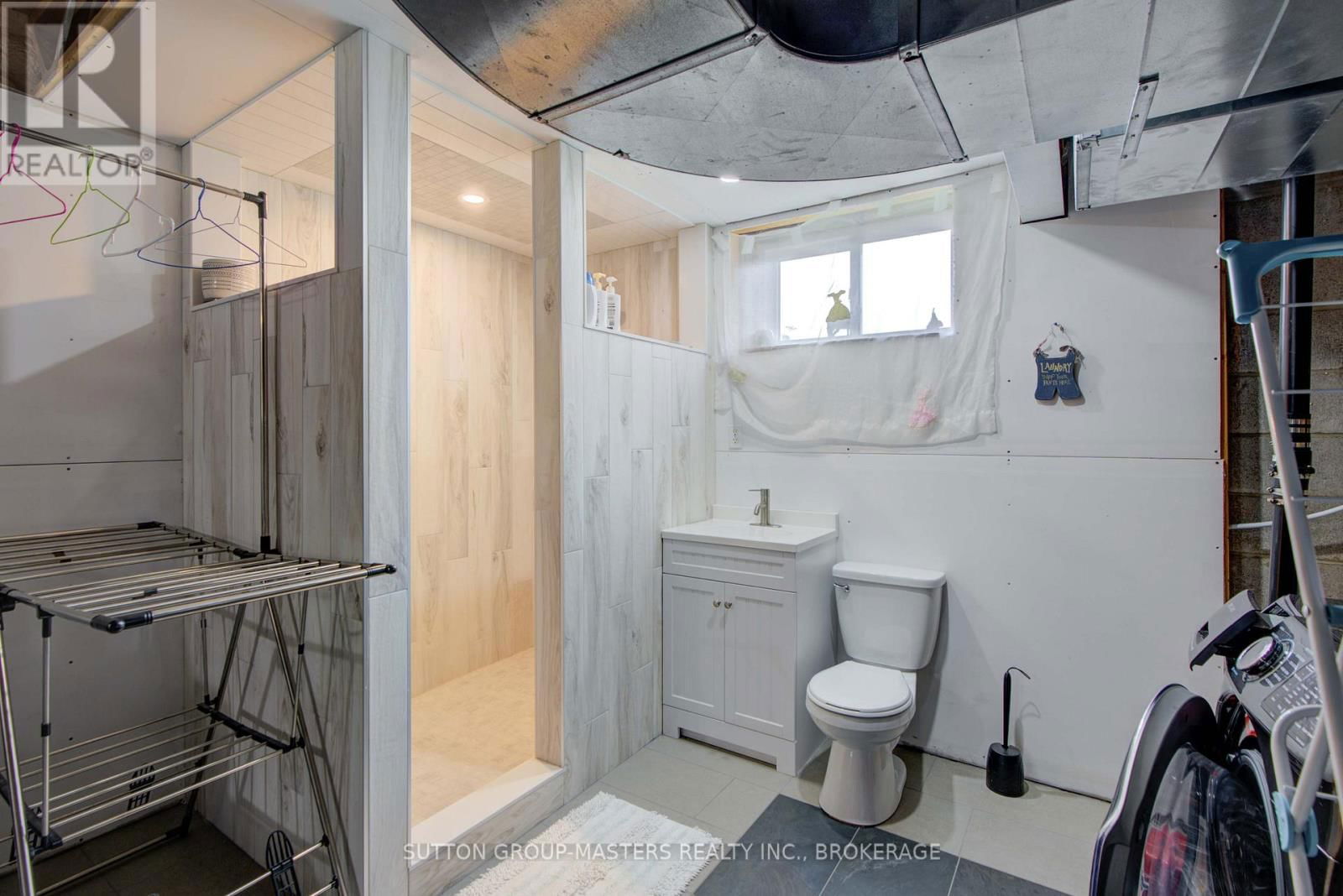 302 GREENS ROAD Image 49