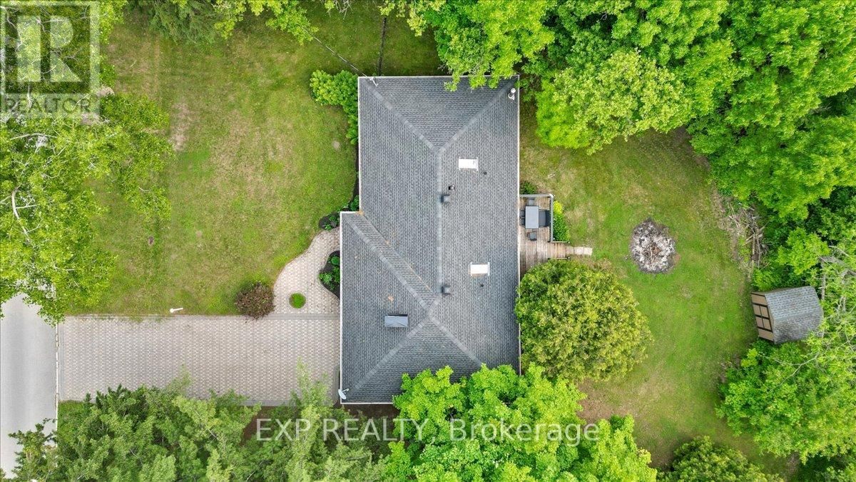 1106 DUNNING ROAD Image 33