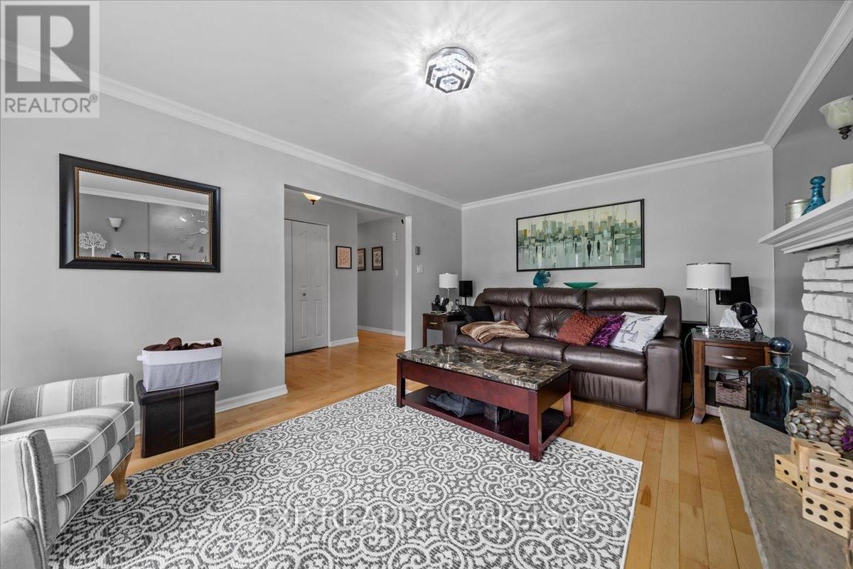 1106 DUNNING ROAD Image 7
