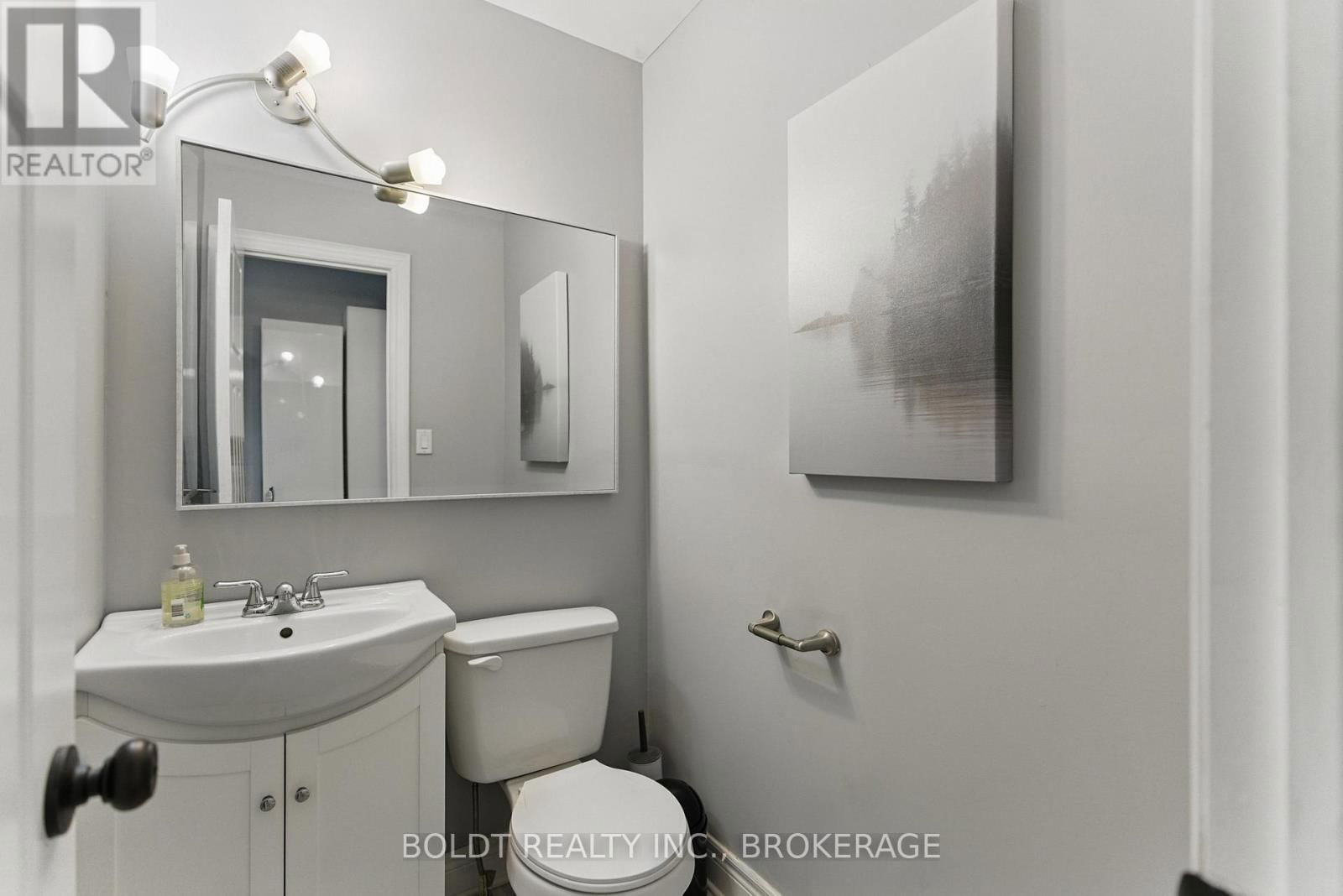 24-26 YORK STREET Image 10