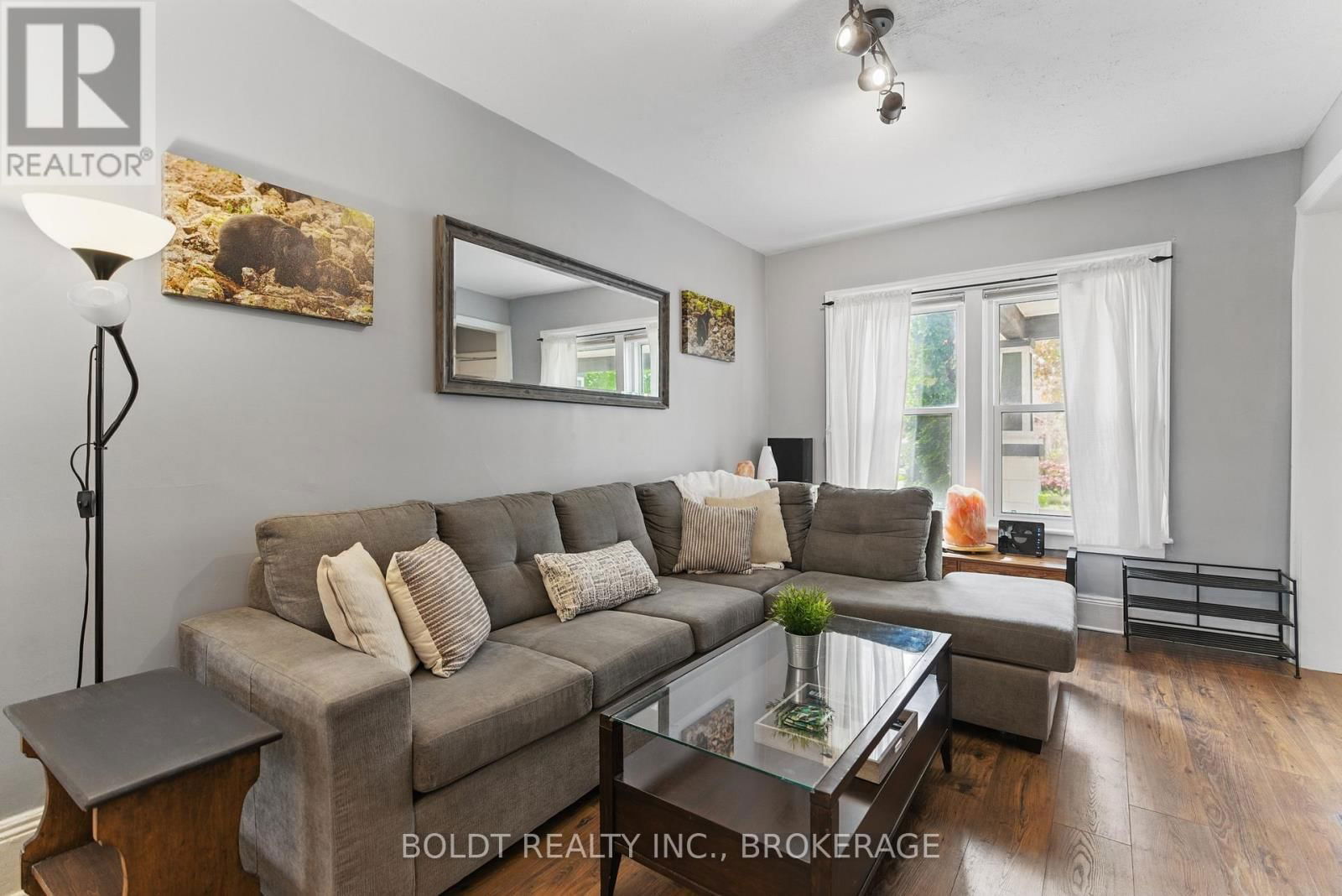 24-26 YORK STREET Image 3