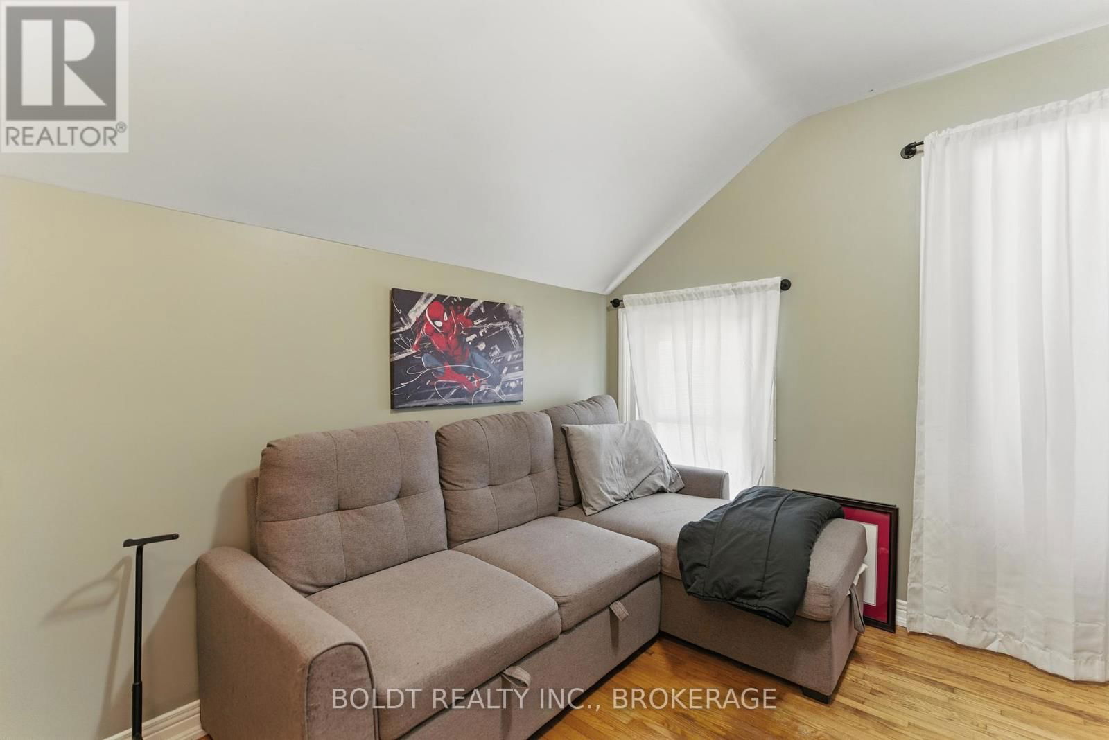 24-26 YORK STREET Image 32